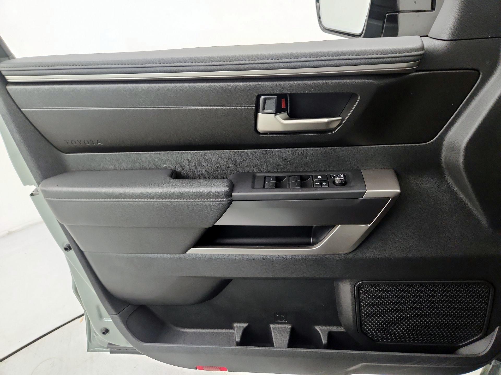 Thumbnail: 2024 Toyota Tundra - 12