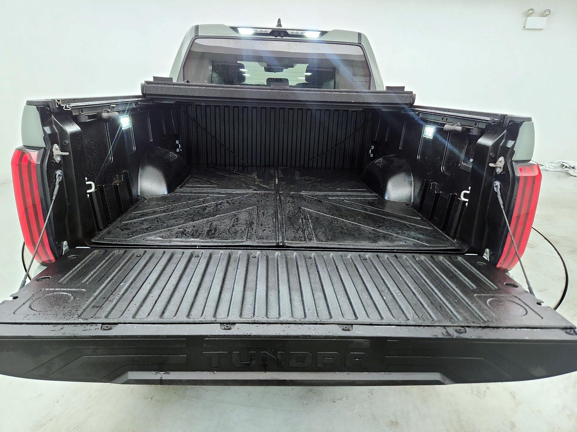 Thumbnail: 2024 Toyota Tundra - 19