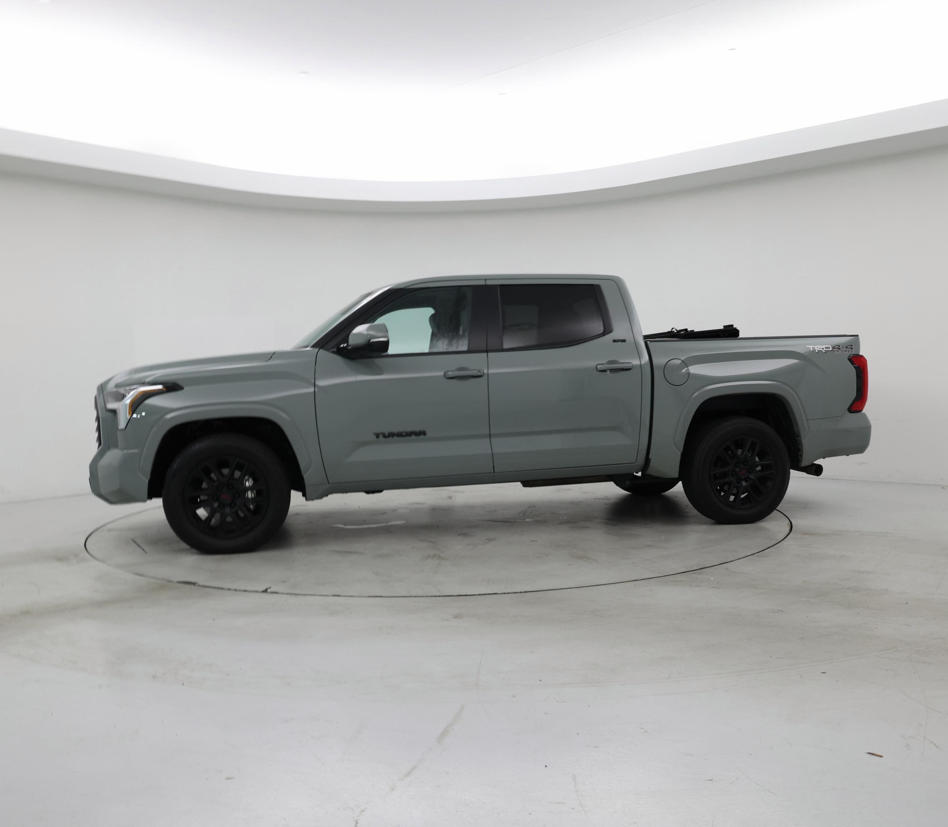 Thumbnail: 2024 Toyota Tundra - 3