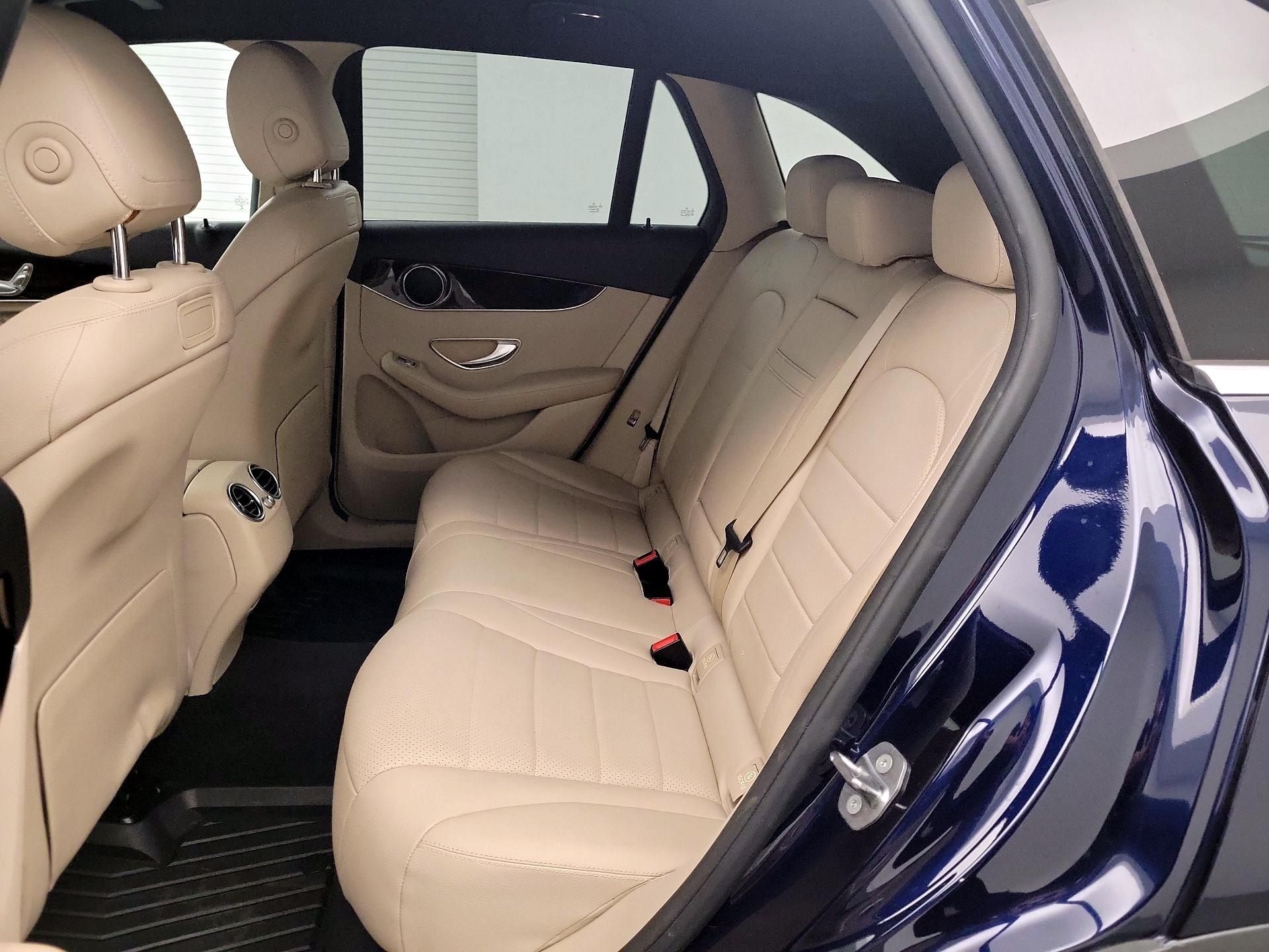 Thumbnail: 2018 Mercedes-Benz GLC - 17