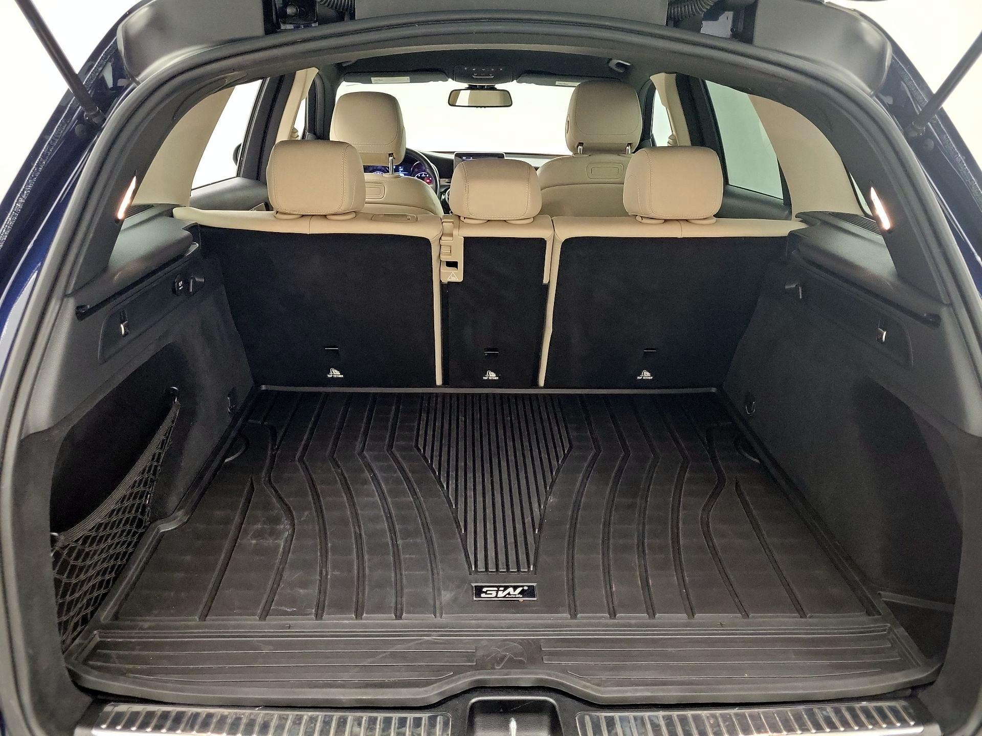 Thumbnail: 2018 Mercedes-Benz GLC - 18