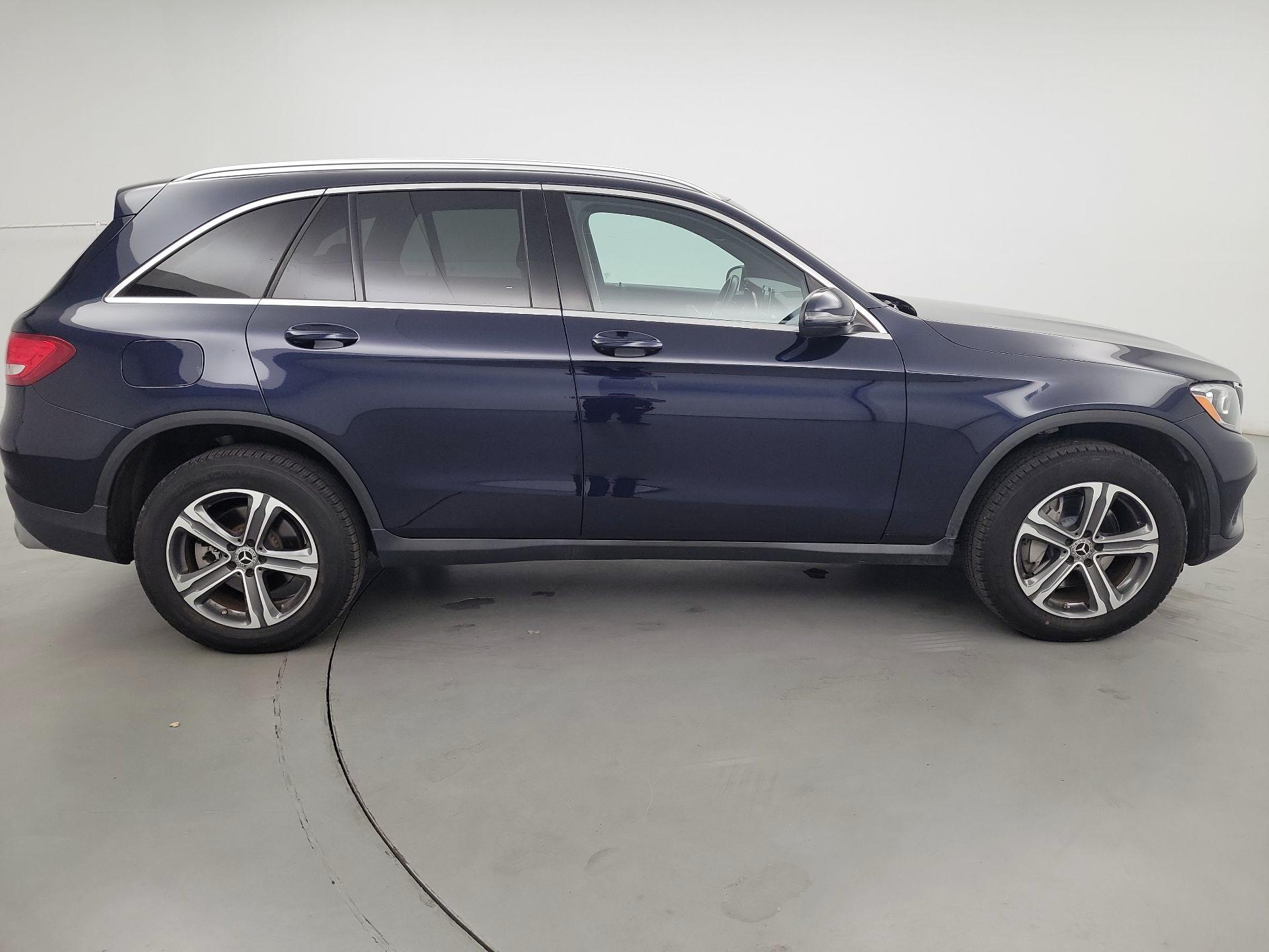 Thumbnail: 2018 Mercedes-Benz GLC - 4