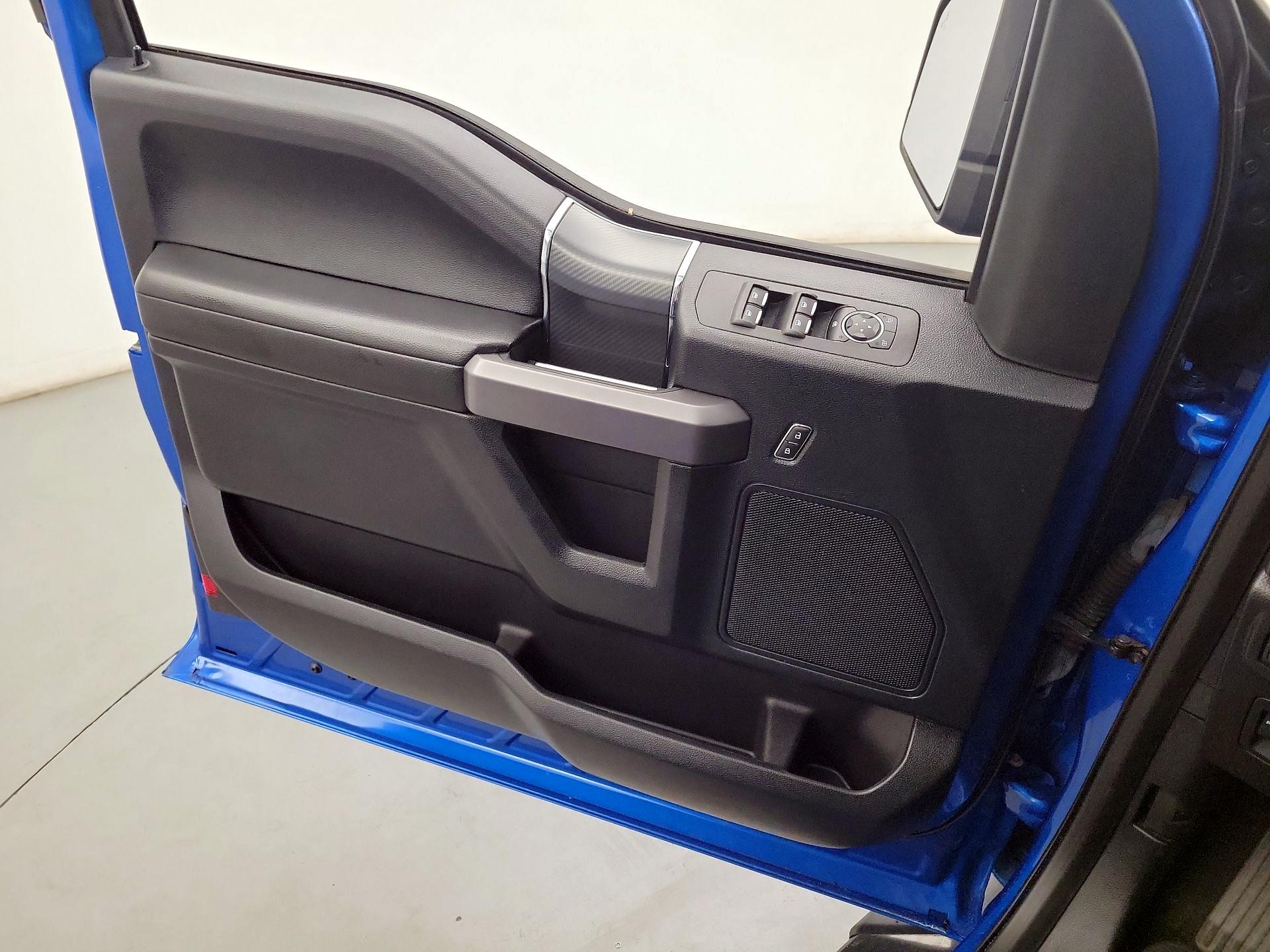 Thumbnail: 2019 Ford F-150 - 10