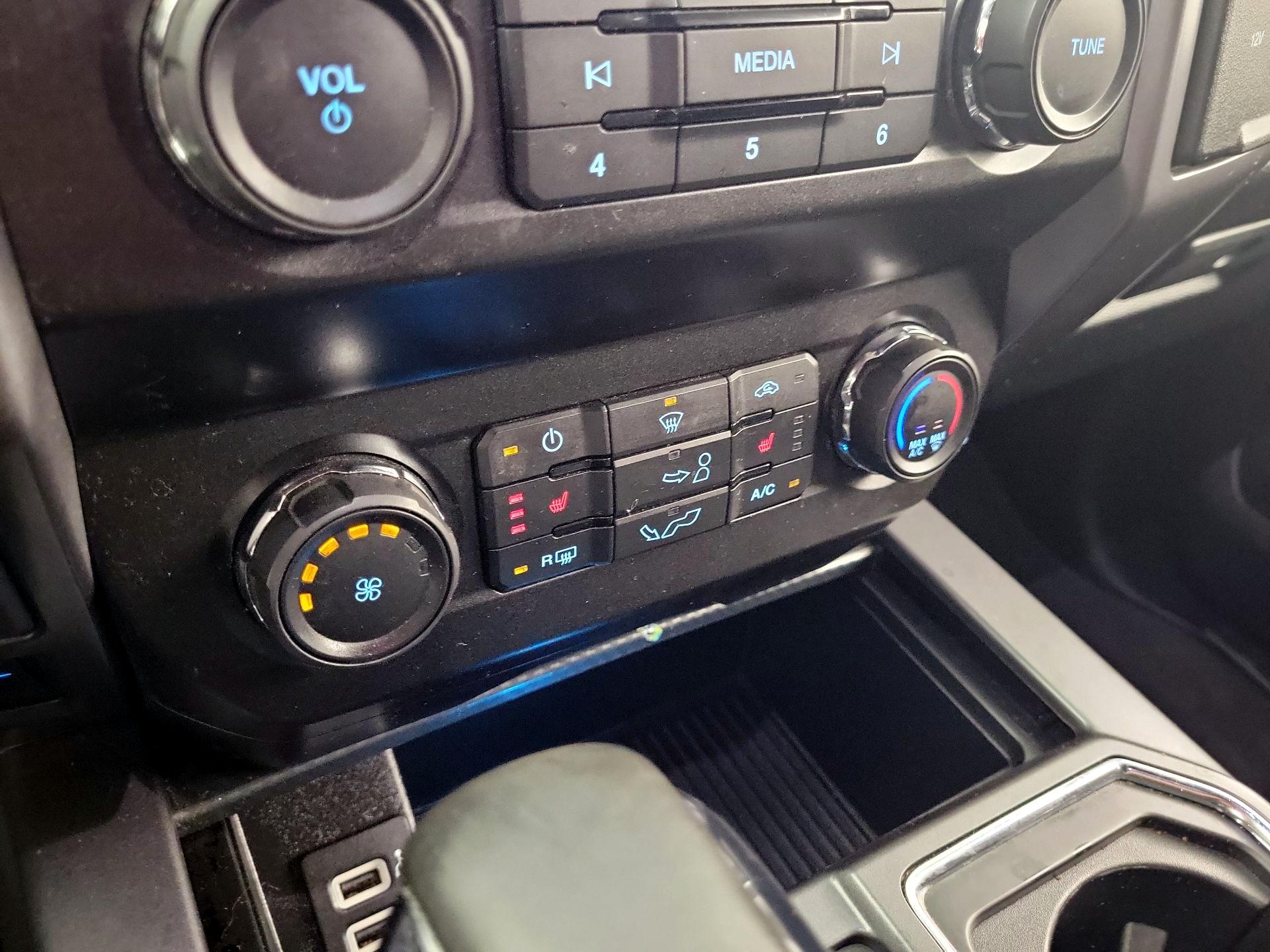 Thumbnail: 2019 Ford F-150 - 15