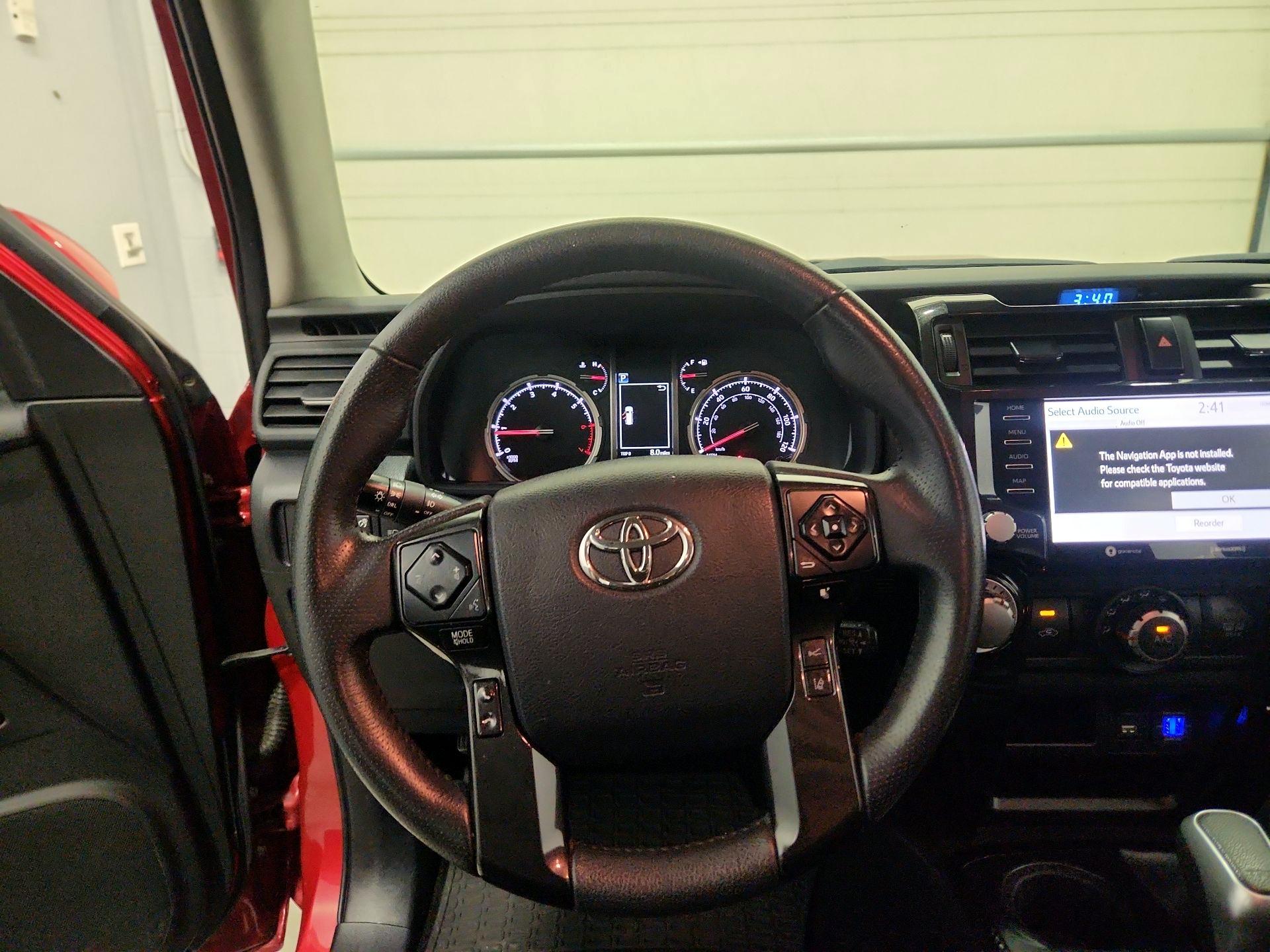 Thumbnail: 2021 Toyota 4Runner - 10