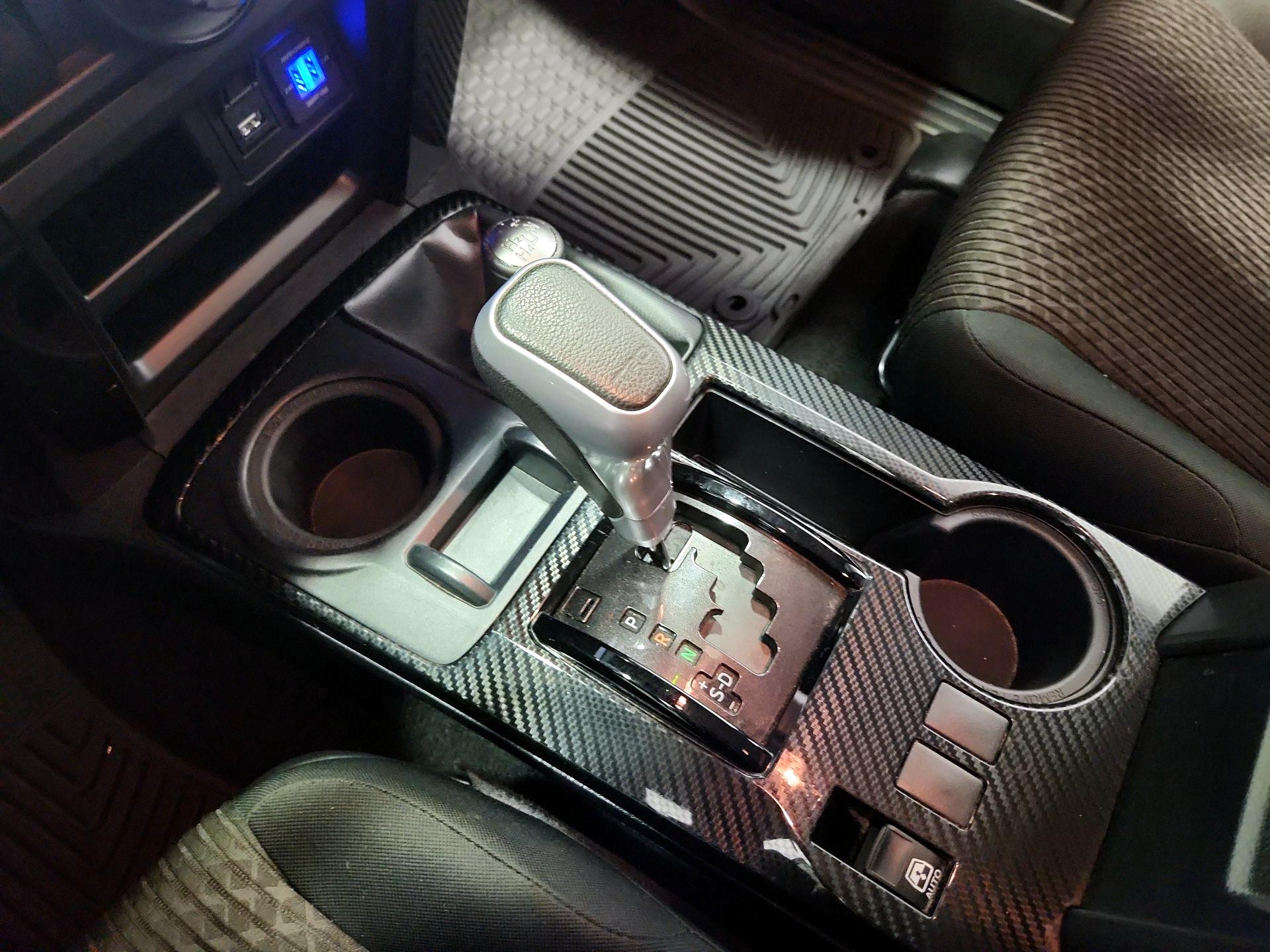 Thumbnail: 2021 Toyota 4Runner - 17