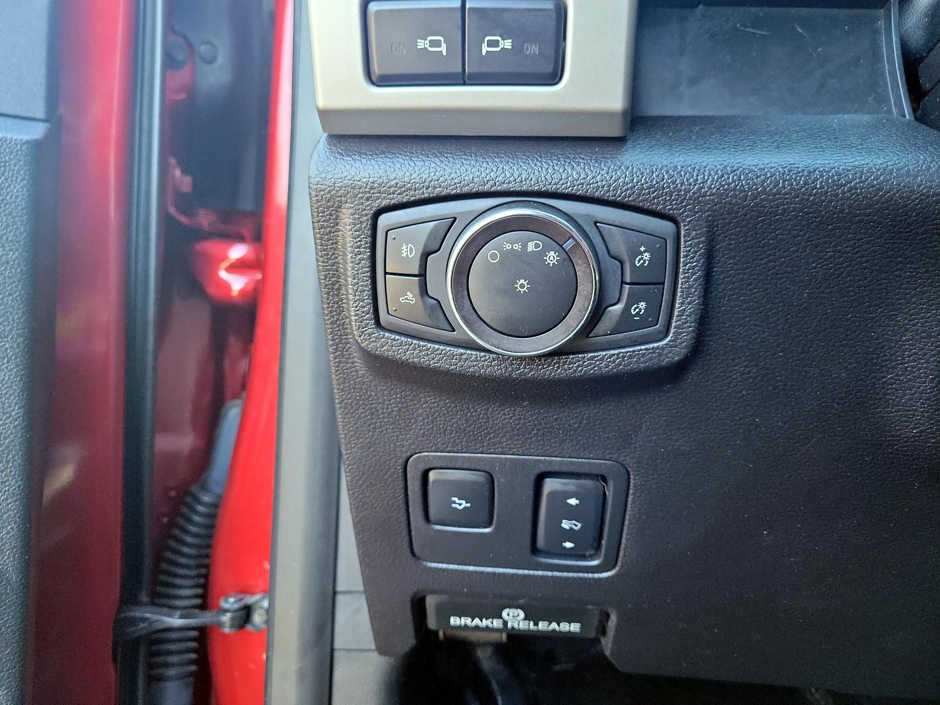 Thumbnail: 2019 Ford F-350 - 11