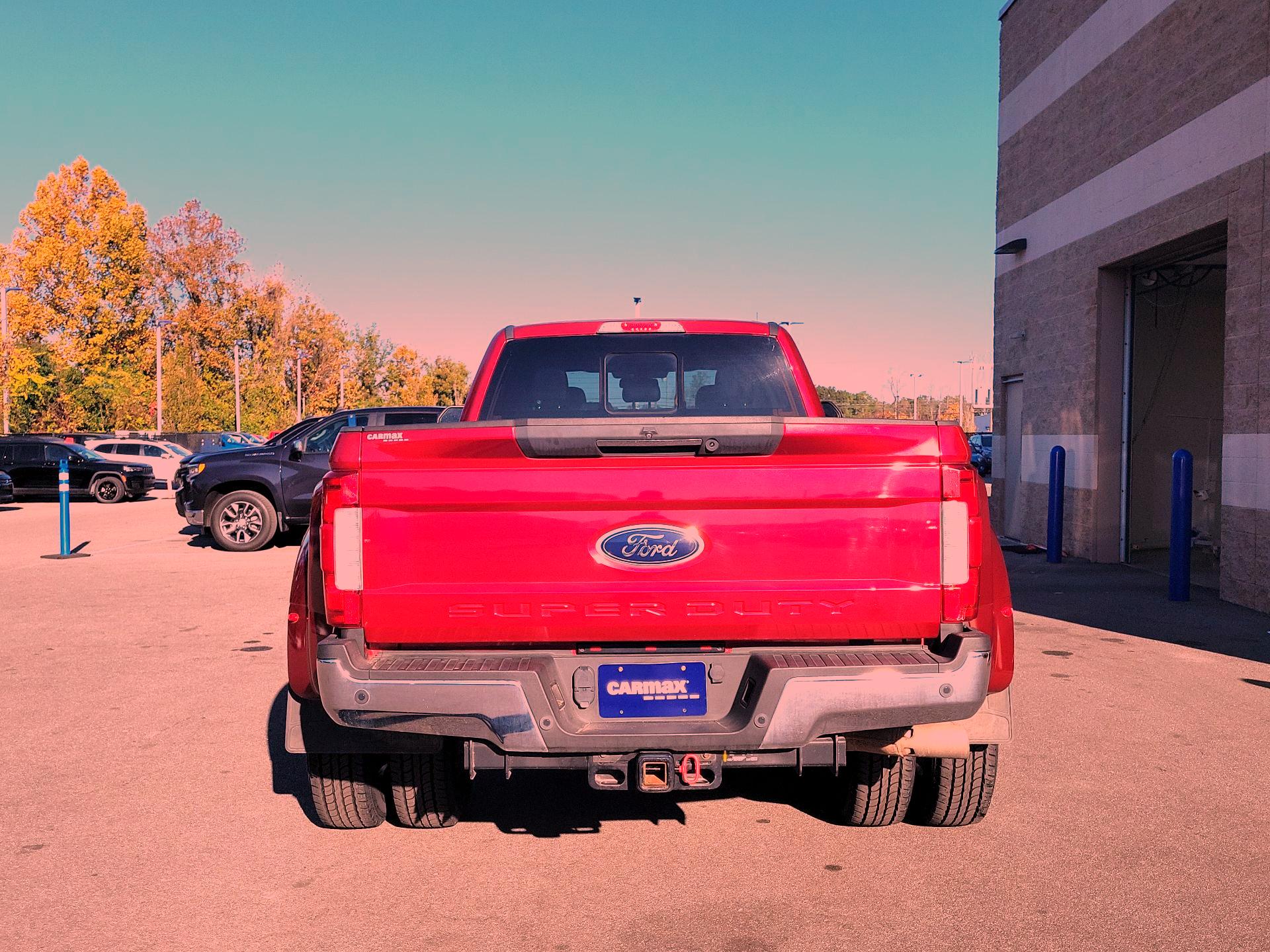 Thumbnail: 2019 Ford F-350 - 6