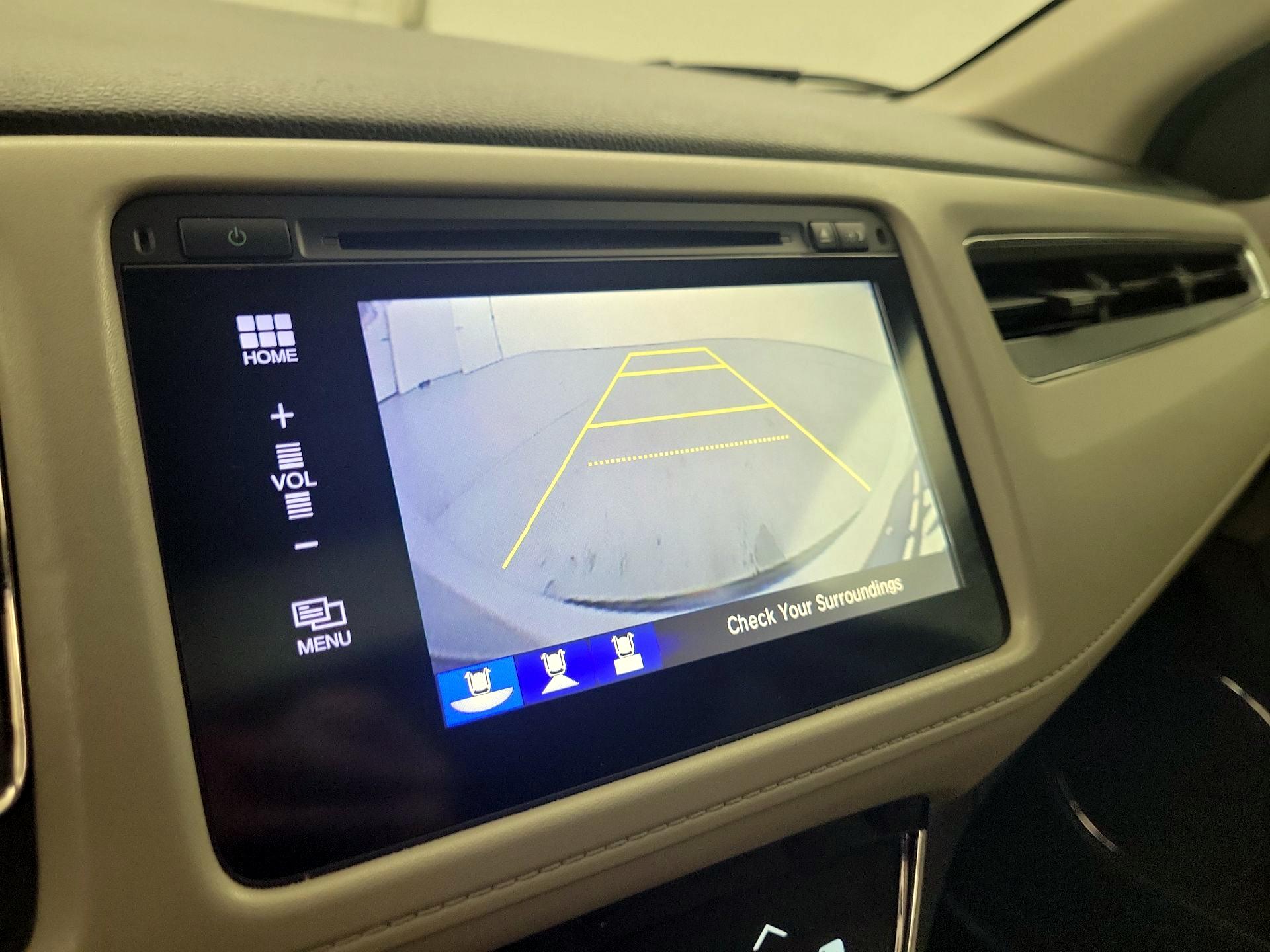 Thumbnail: 2016 Honda HR-V - 12