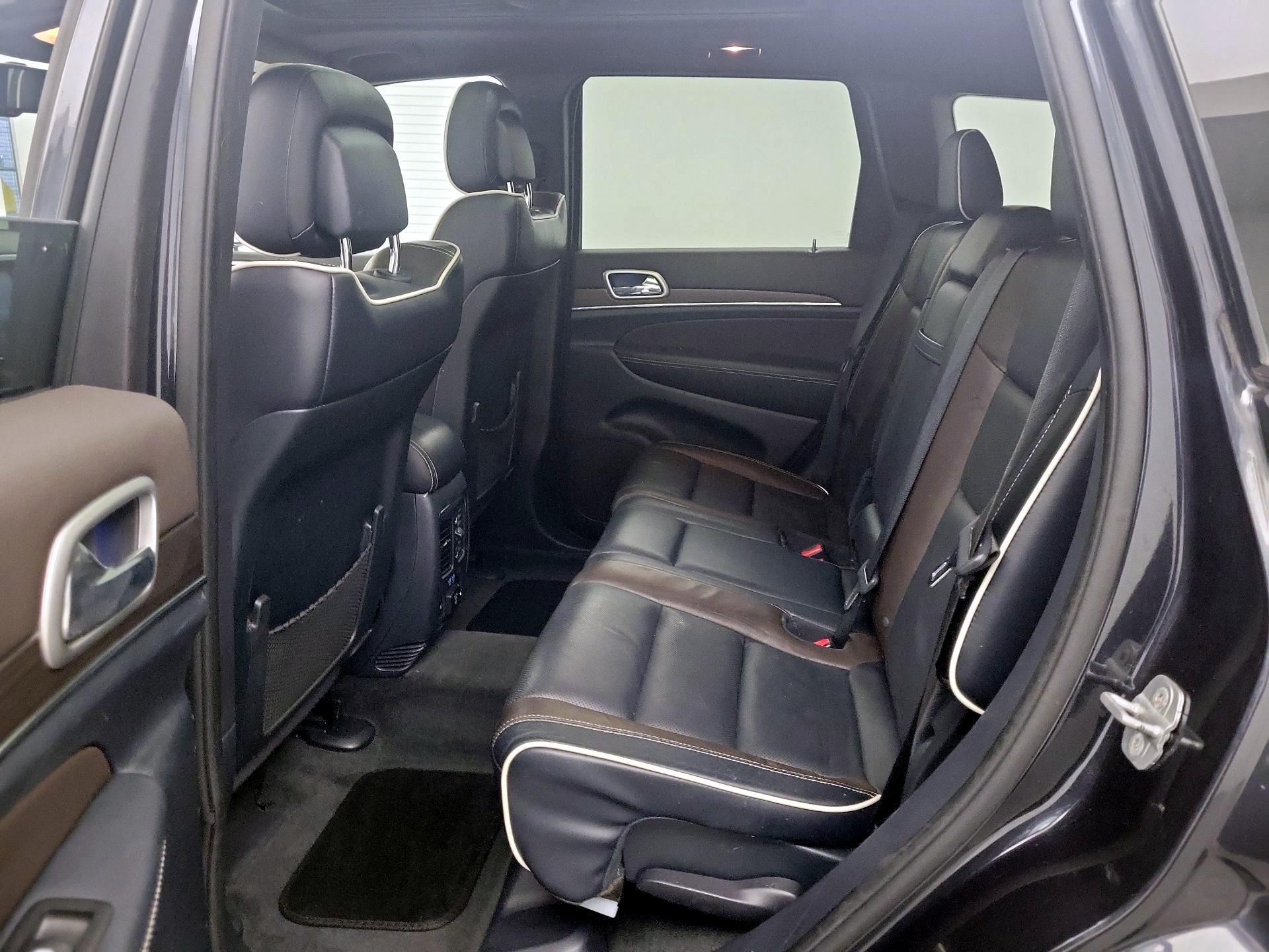 Thumbnail: 2014 Jeep Grand Cherokee - 19