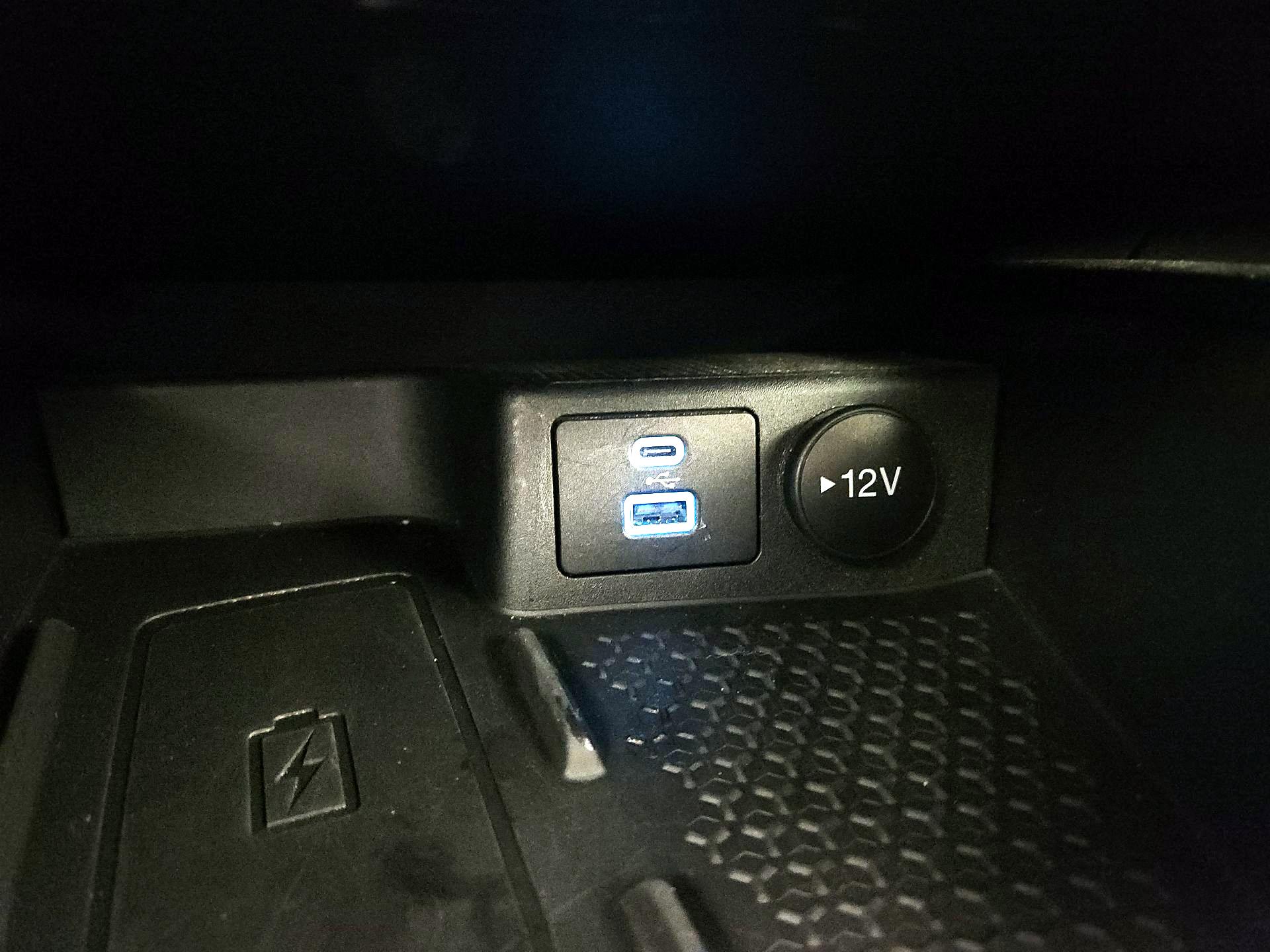 Thumbnail: 2022 Ford Bronco Sport - 16