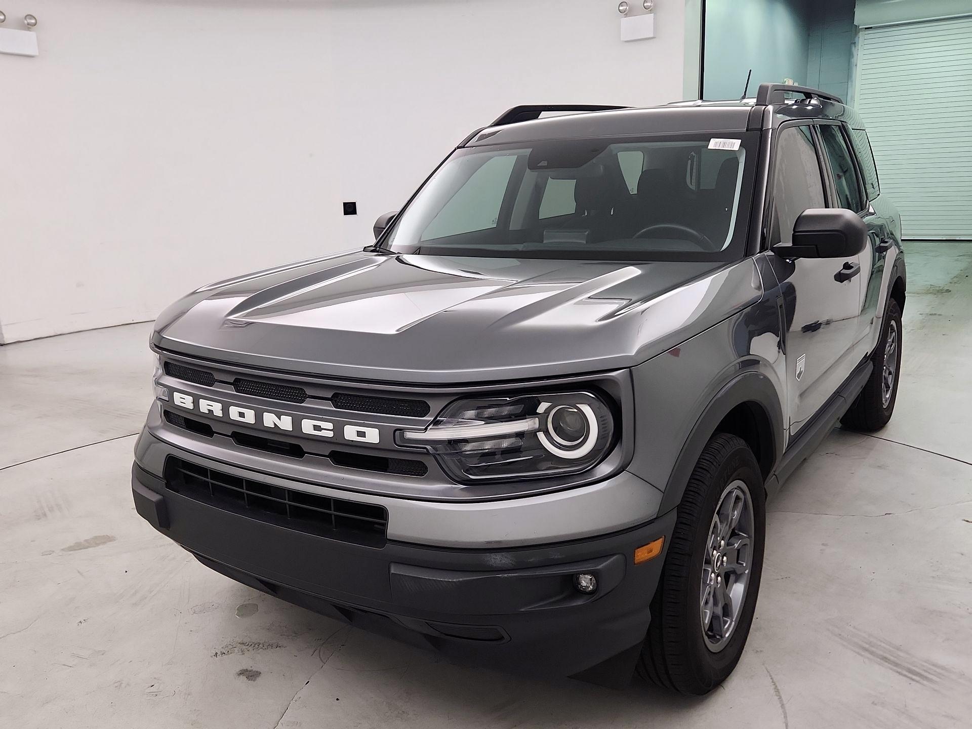 Thumbnail: 2022 Ford Bronco Sport - 3