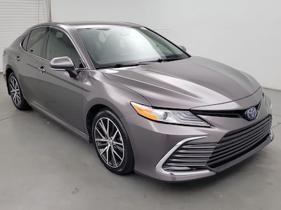 2022 Toyota Camry Hybrid XLE