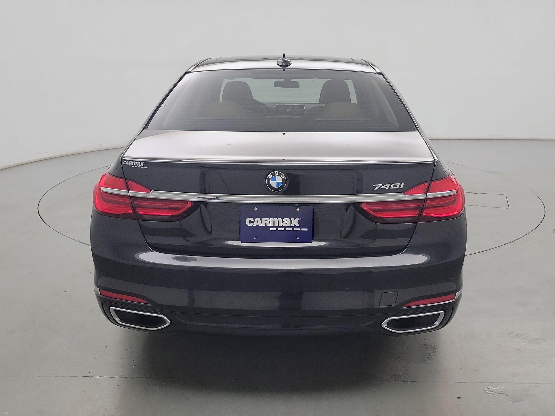 Thumbnail: 2018 BMW 7 Series - 6