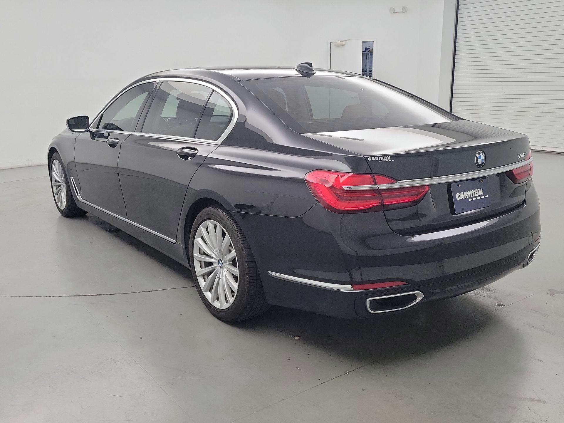 Thumbnail: 2018 BMW 7 Series - 7