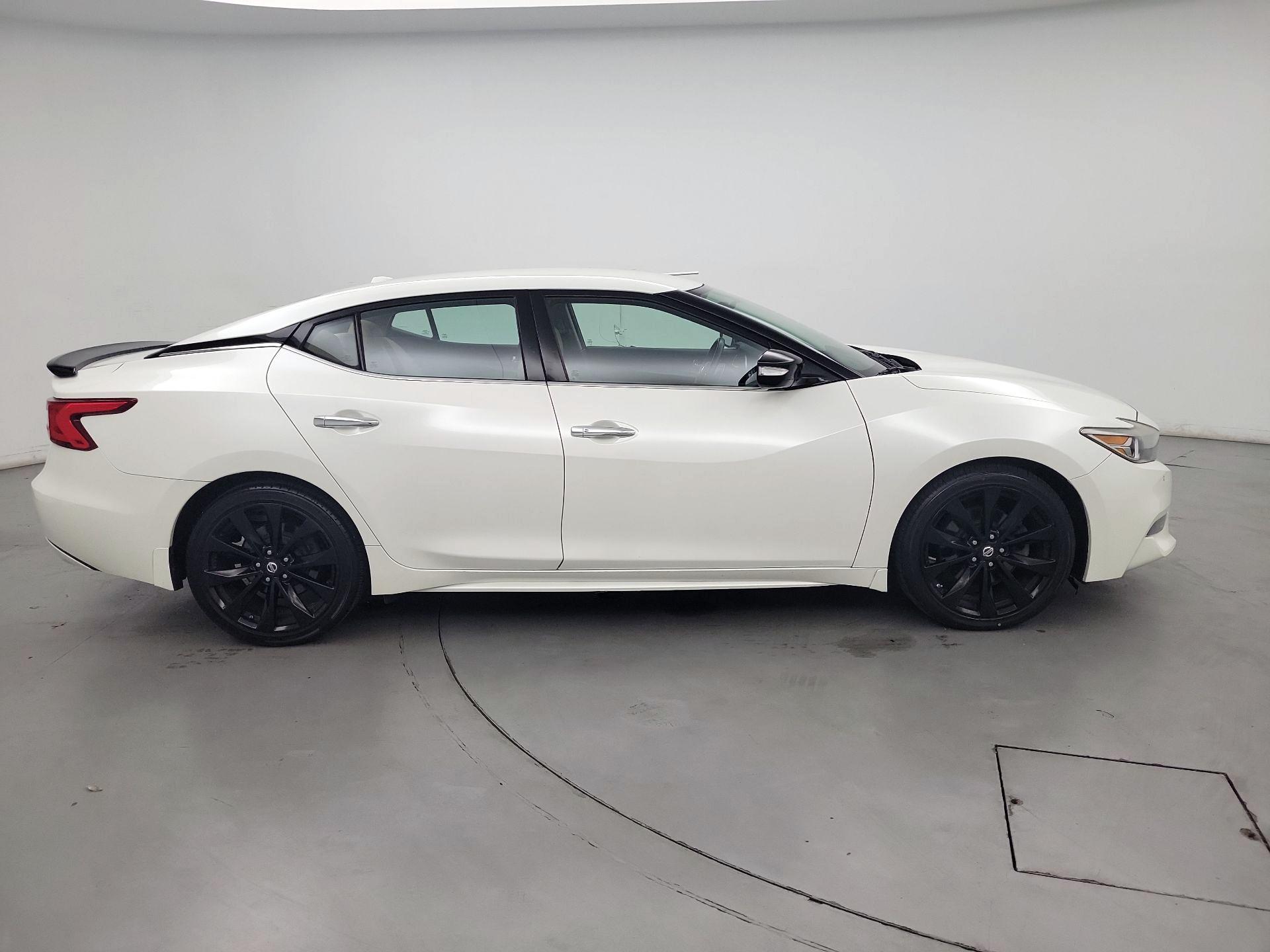 Thumbnail: 2016 Nissan Maxima - 4