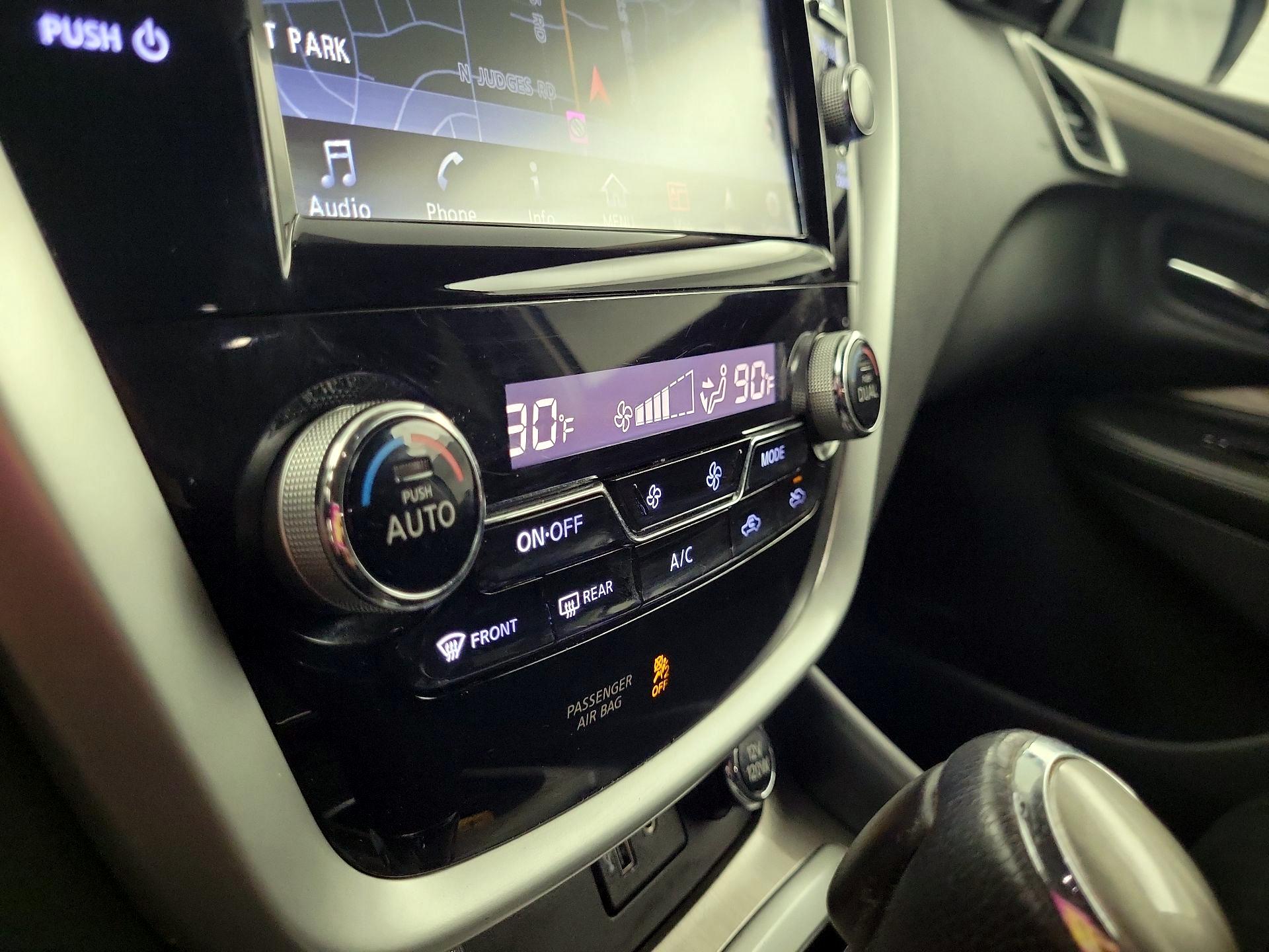 Thumbnail: 2018 Nissan Murano - 15