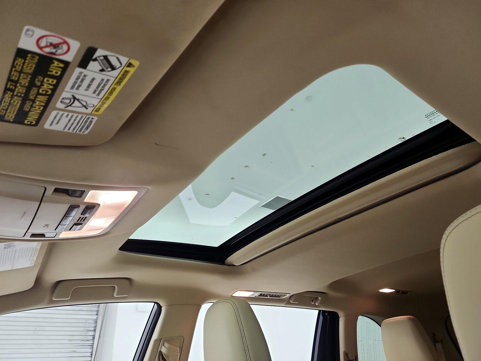 Thumbnail: 2015 Toyota Highlander - 20