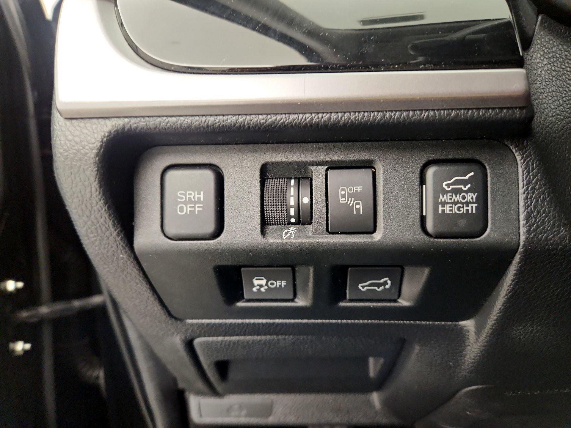 Thumbnail: 2018 Subaru Forester - 11