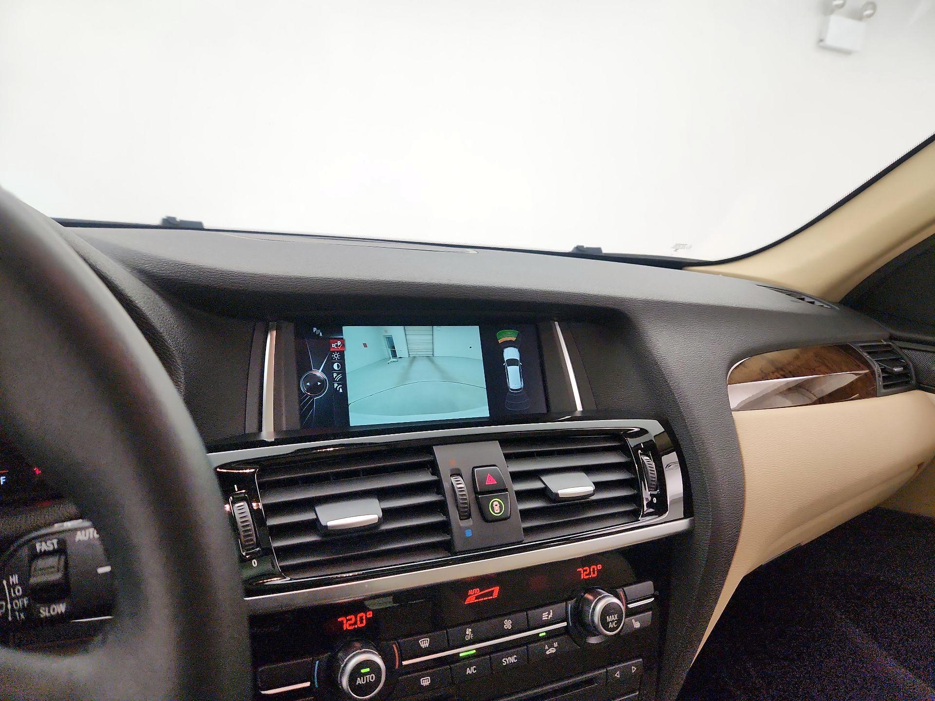 Thumbnail: 2016 BMW X3 - 15