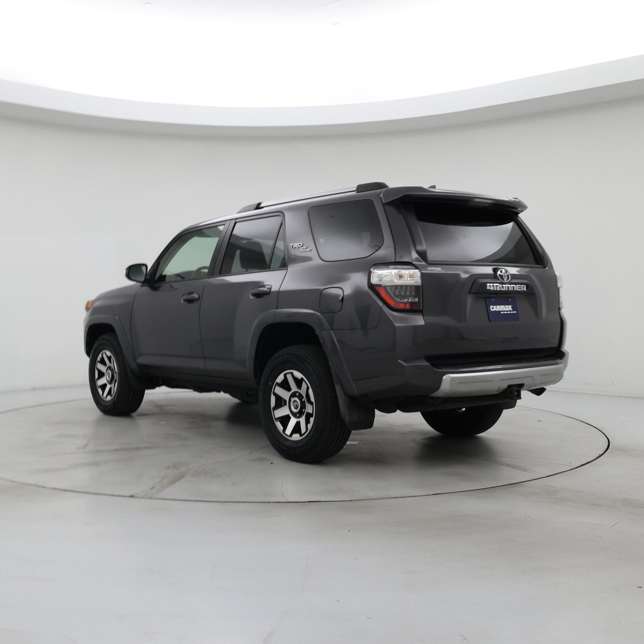 Thumbnail: 2017 Toyota 4Runner - 2