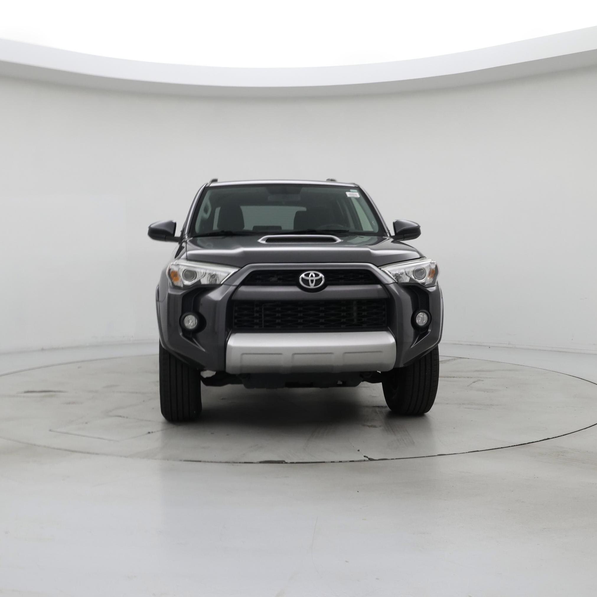Thumbnail: 2017 Toyota 4Runner - 5