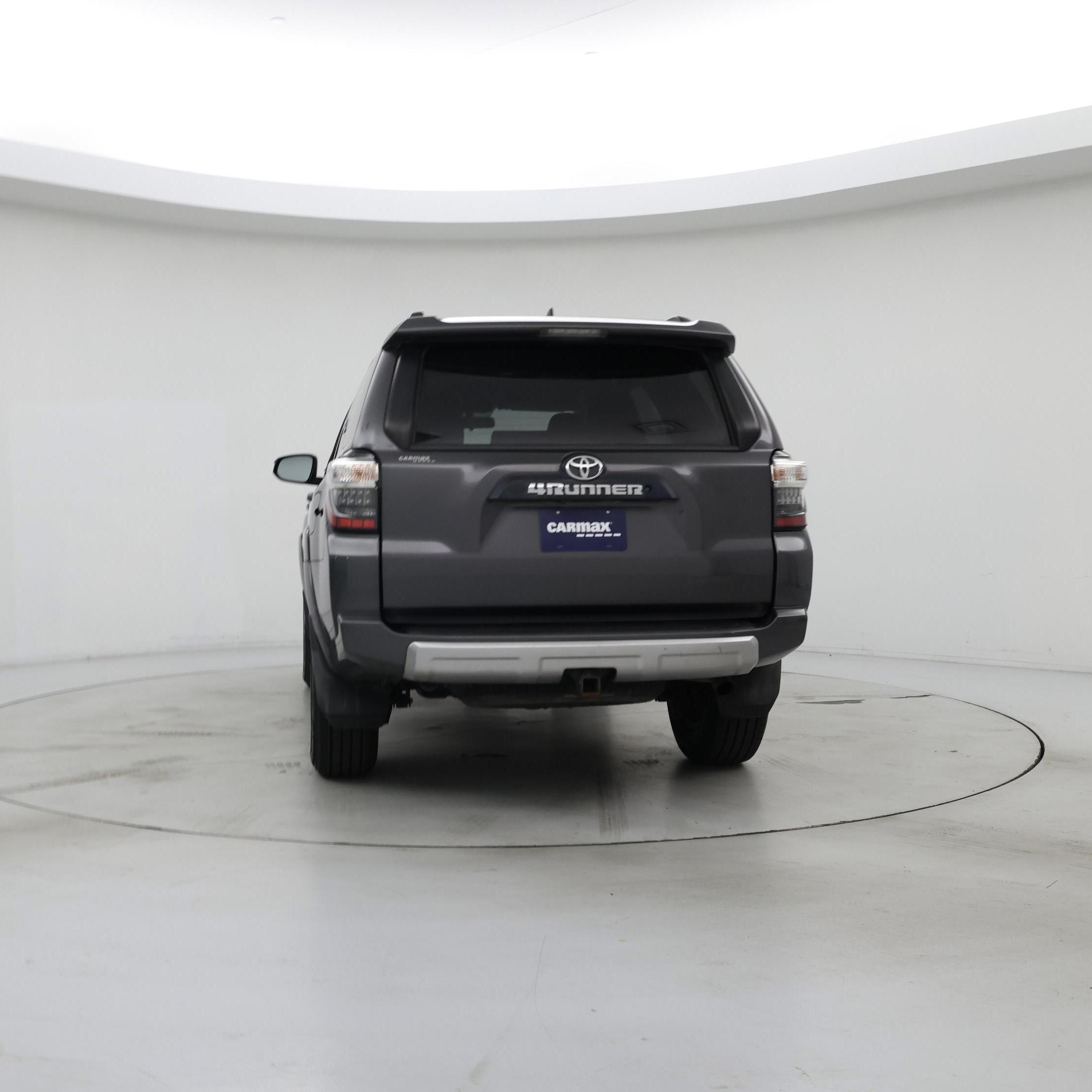 Thumbnail: 2017 Toyota 4Runner - 6