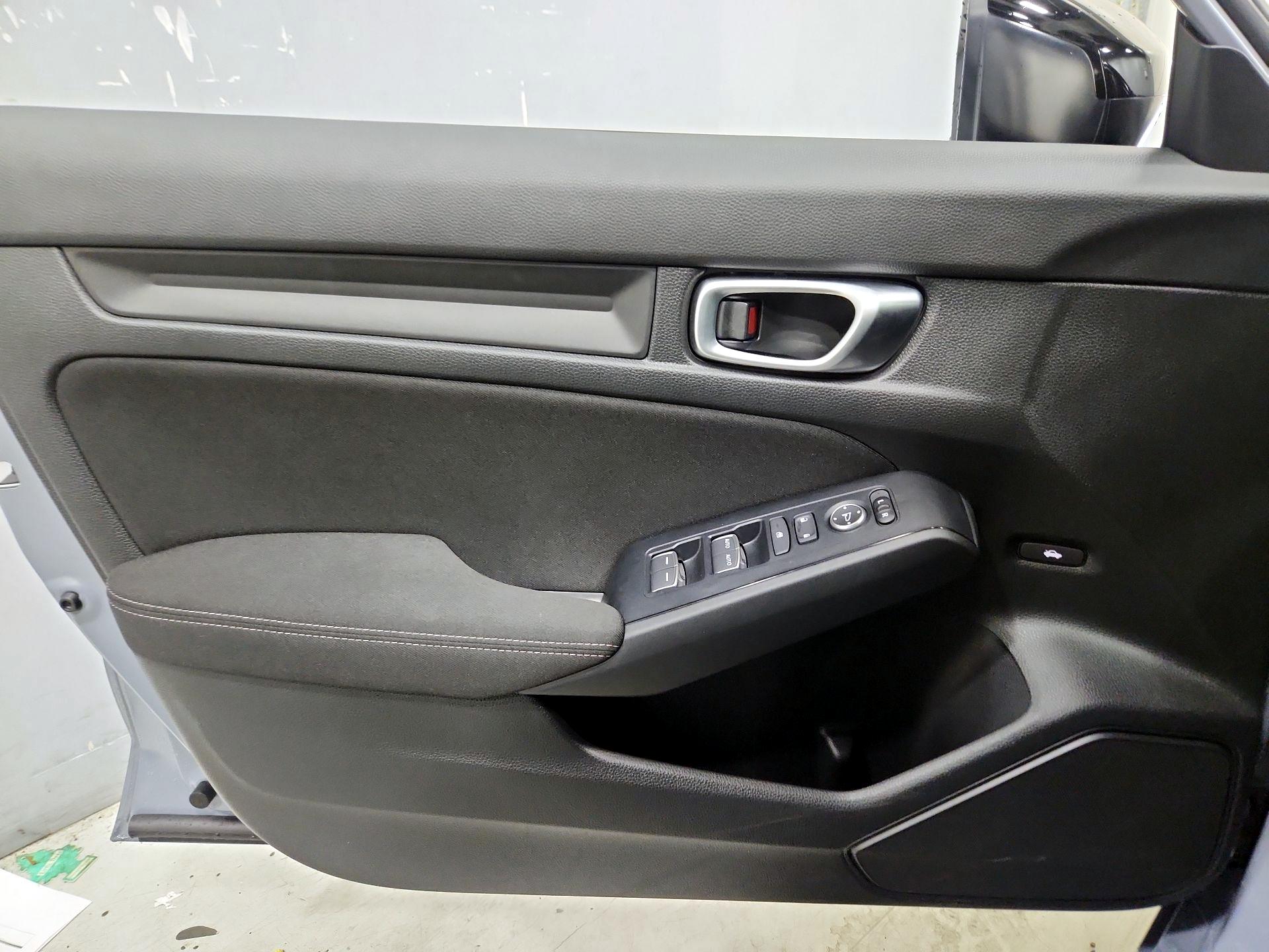 Thumbnail: 2024 Honda Civic - 12