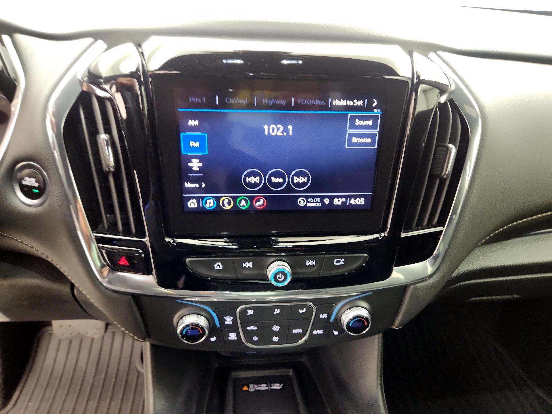 Thumbnail: 2023 Chevrolet Traverse - 15