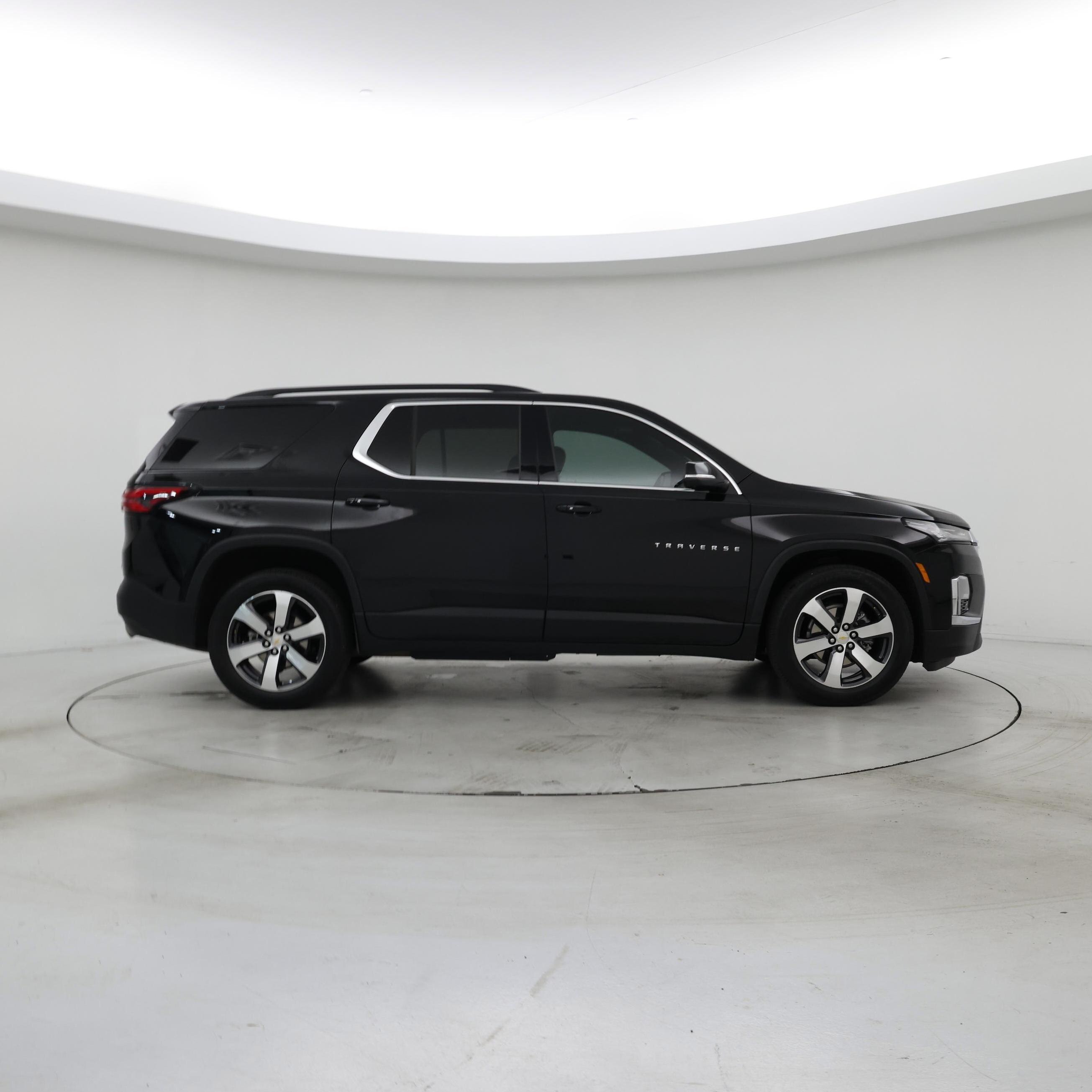 Thumbnail: 2023 Chevrolet Traverse - 7