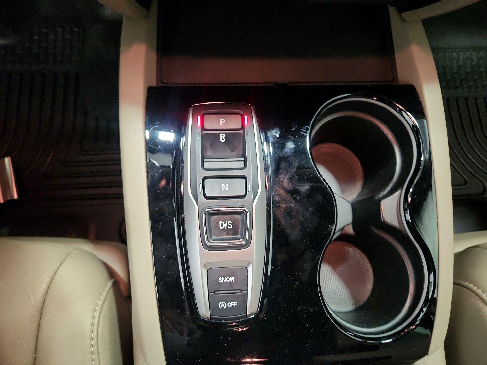 Thumbnail: 2022 Honda Pilot - 17