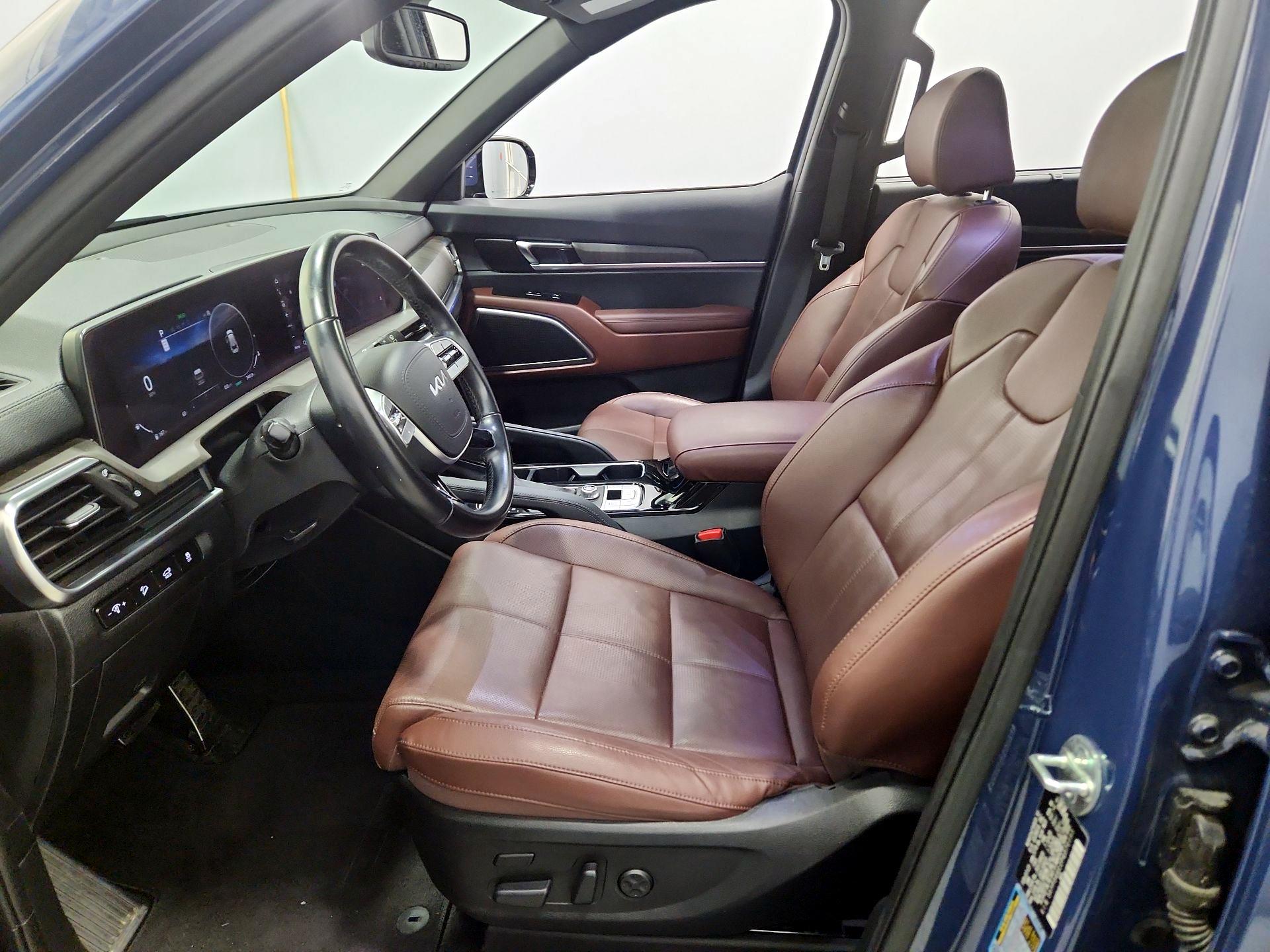 Thumbnail: 2023 Kia Telluride - 11