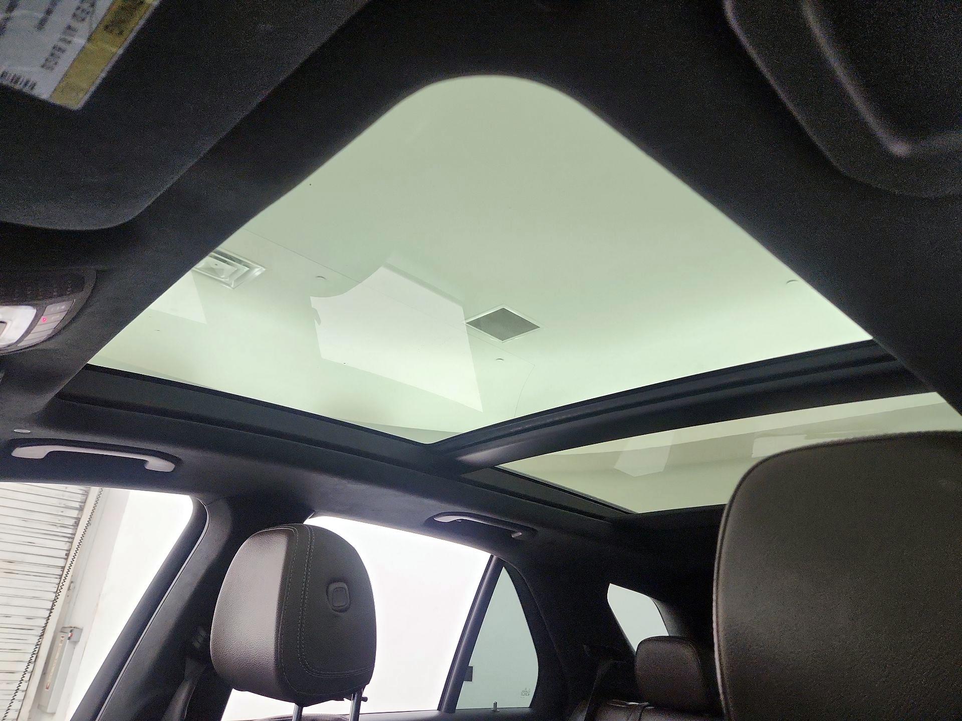 Thumbnail: 2020 Mercedes-Benz GLE - 20