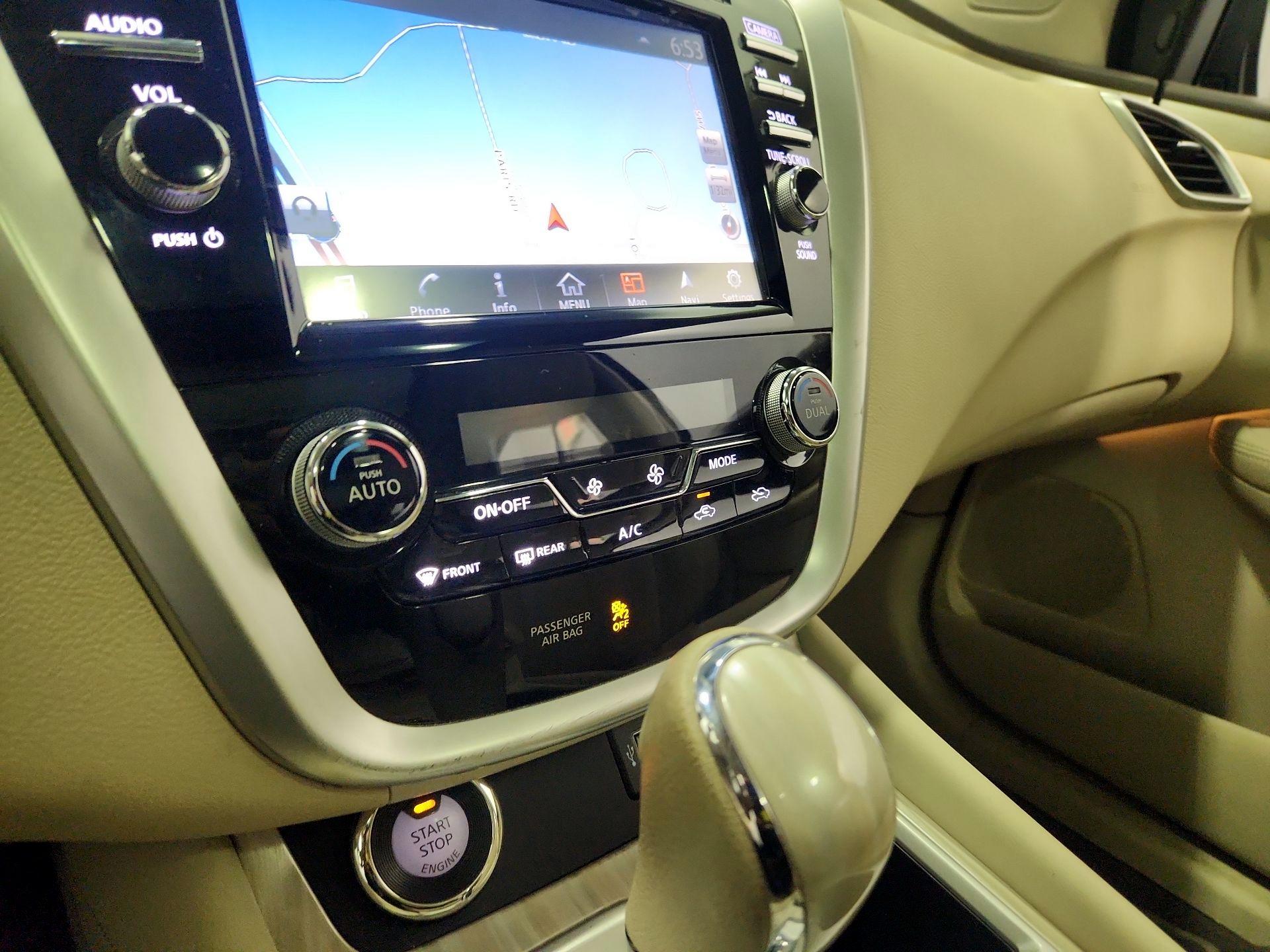 Thumbnail: 2018 Nissan Murano - 17