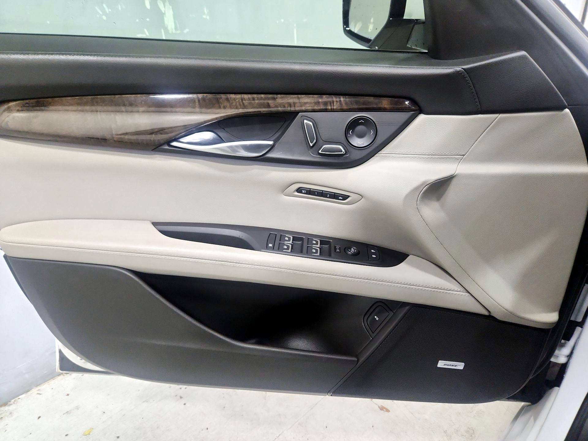 Thumbnail: 2018 Cadillac CT6 - 12