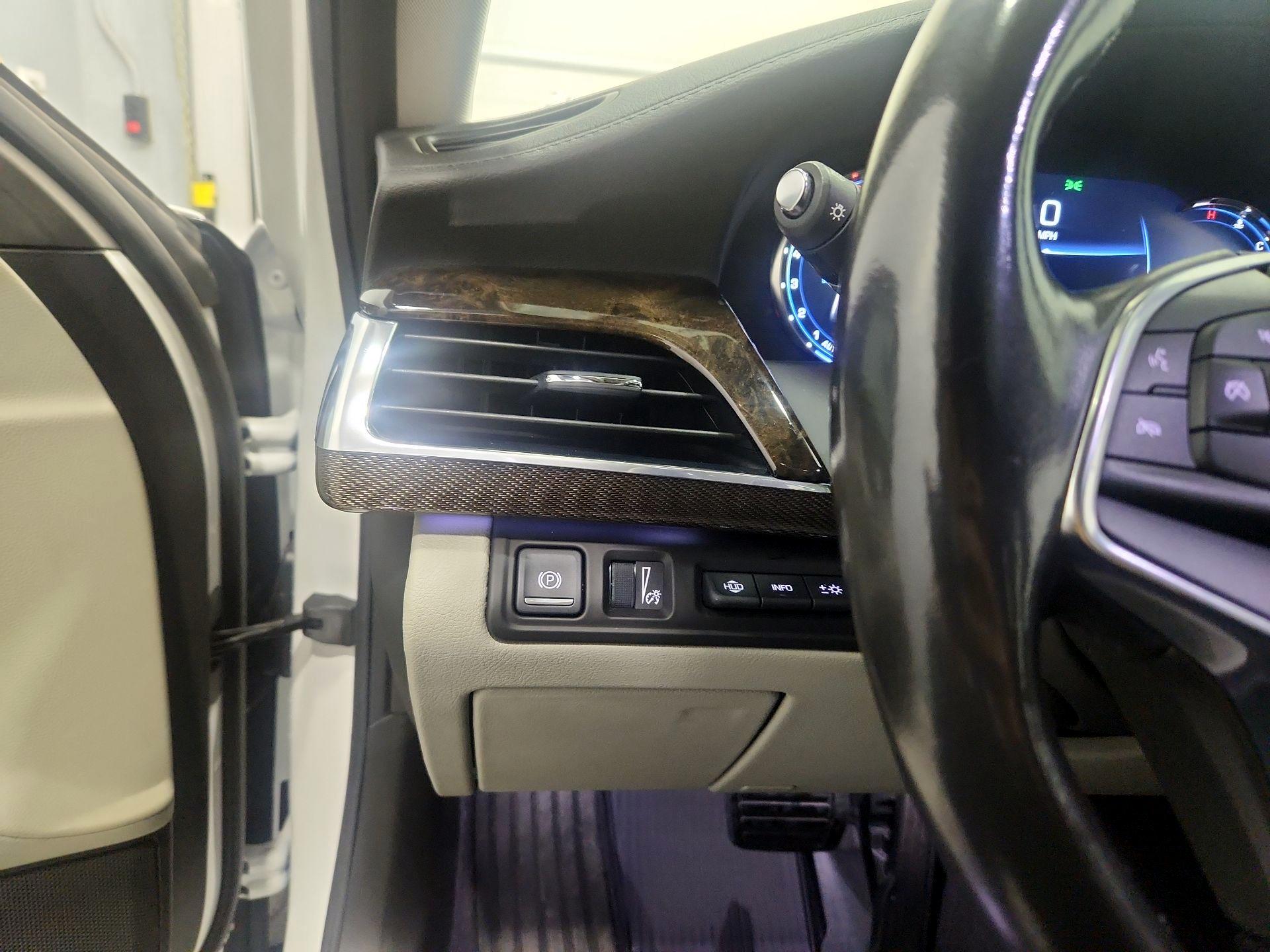 Thumbnail: 2018 Cadillac CT6 - 13