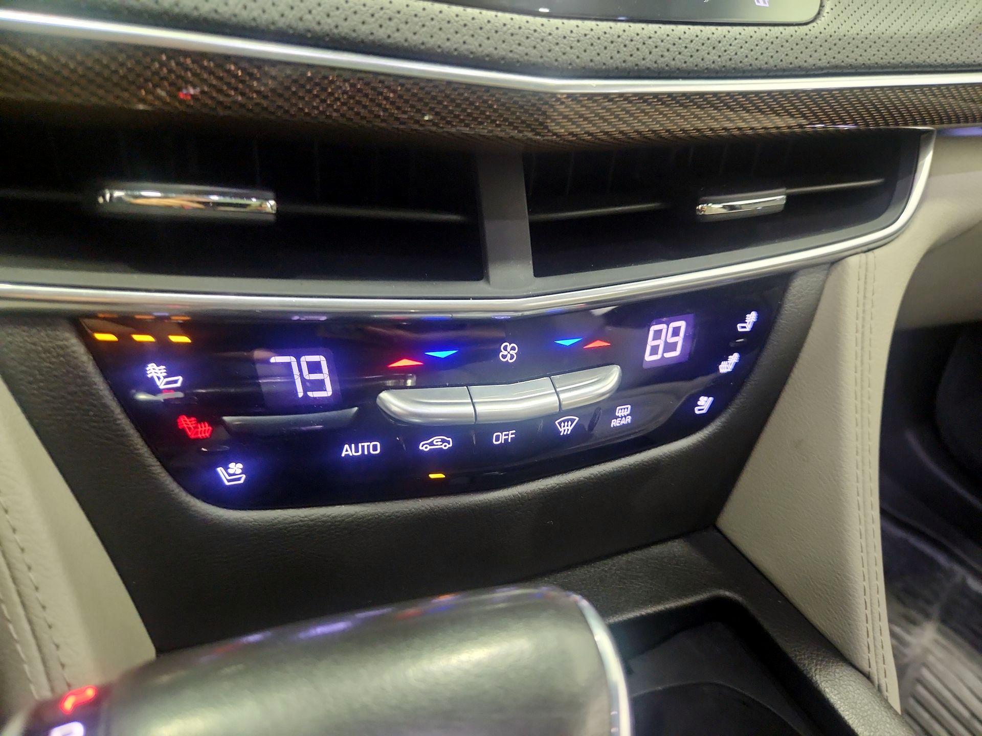 Thumbnail: 2018 Cadillac CT6 - 17