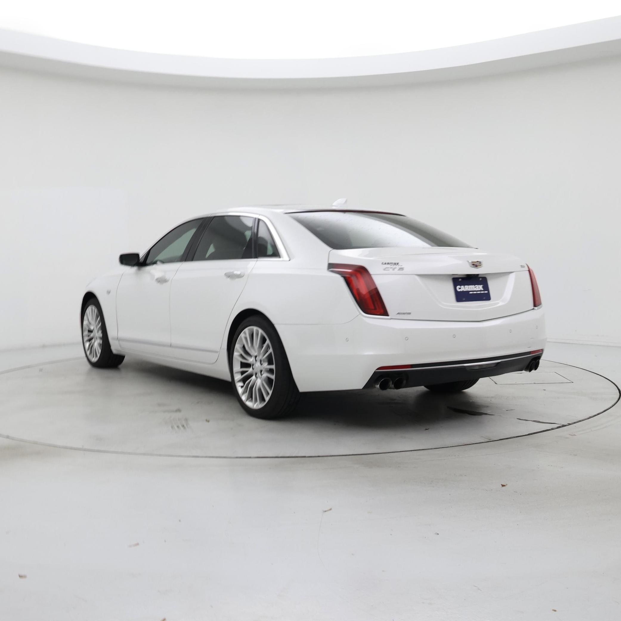 Thumbnail: 2018 Cadillac CT6 - 2