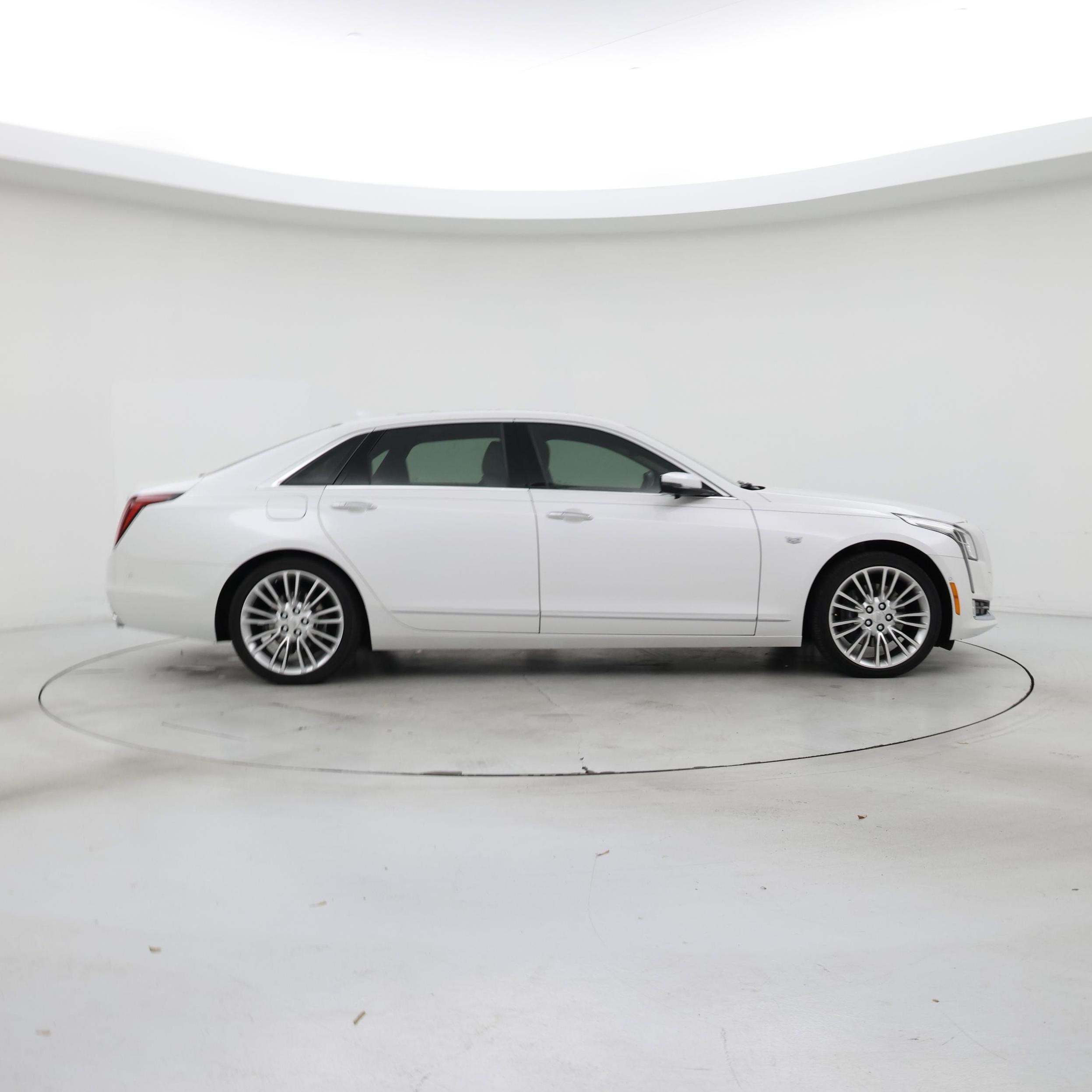 Thumbnail: 2018 Cadillac CT6 - 7