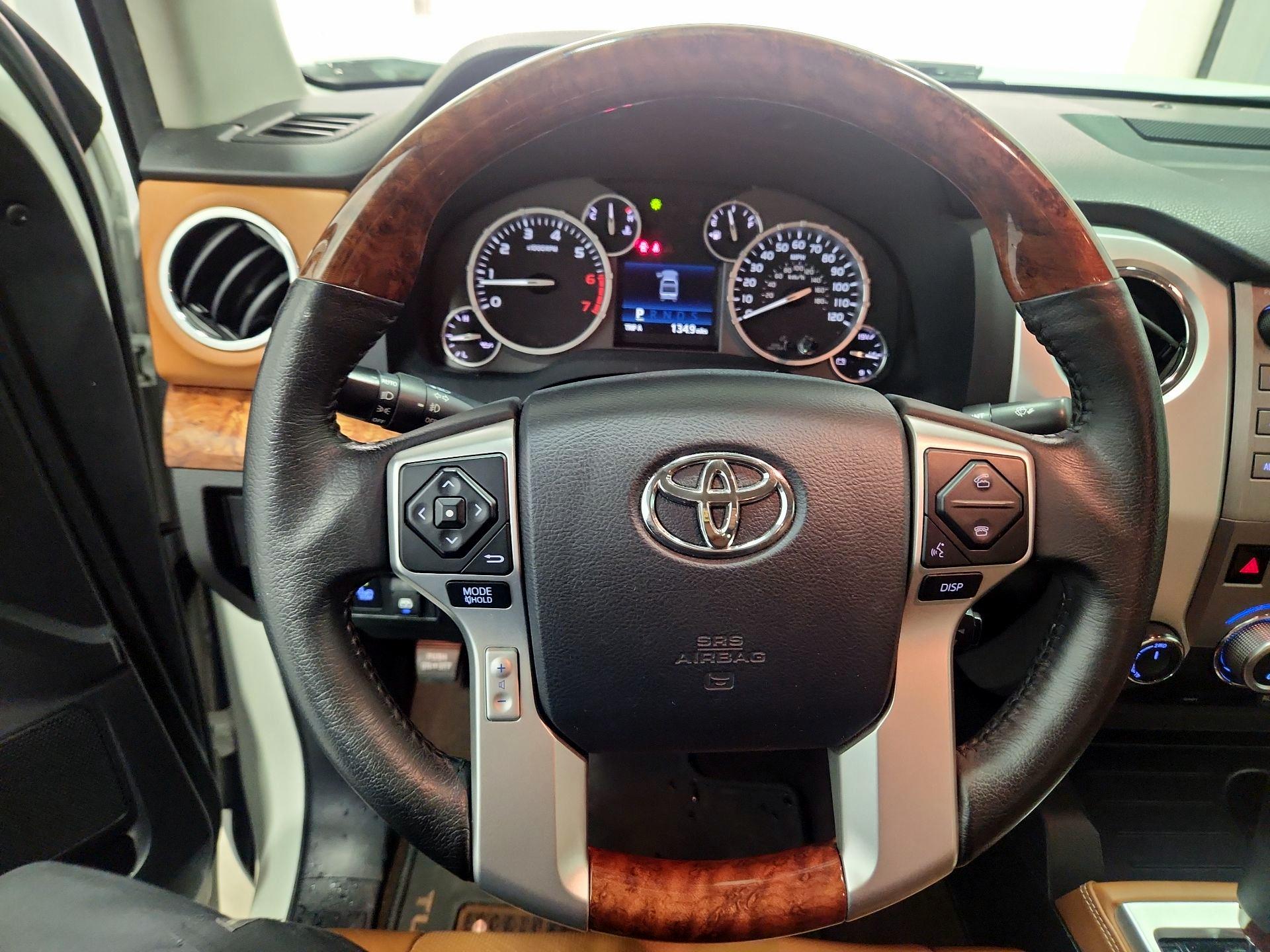 Thumbnail: 2014 Toyota Tundra - 10