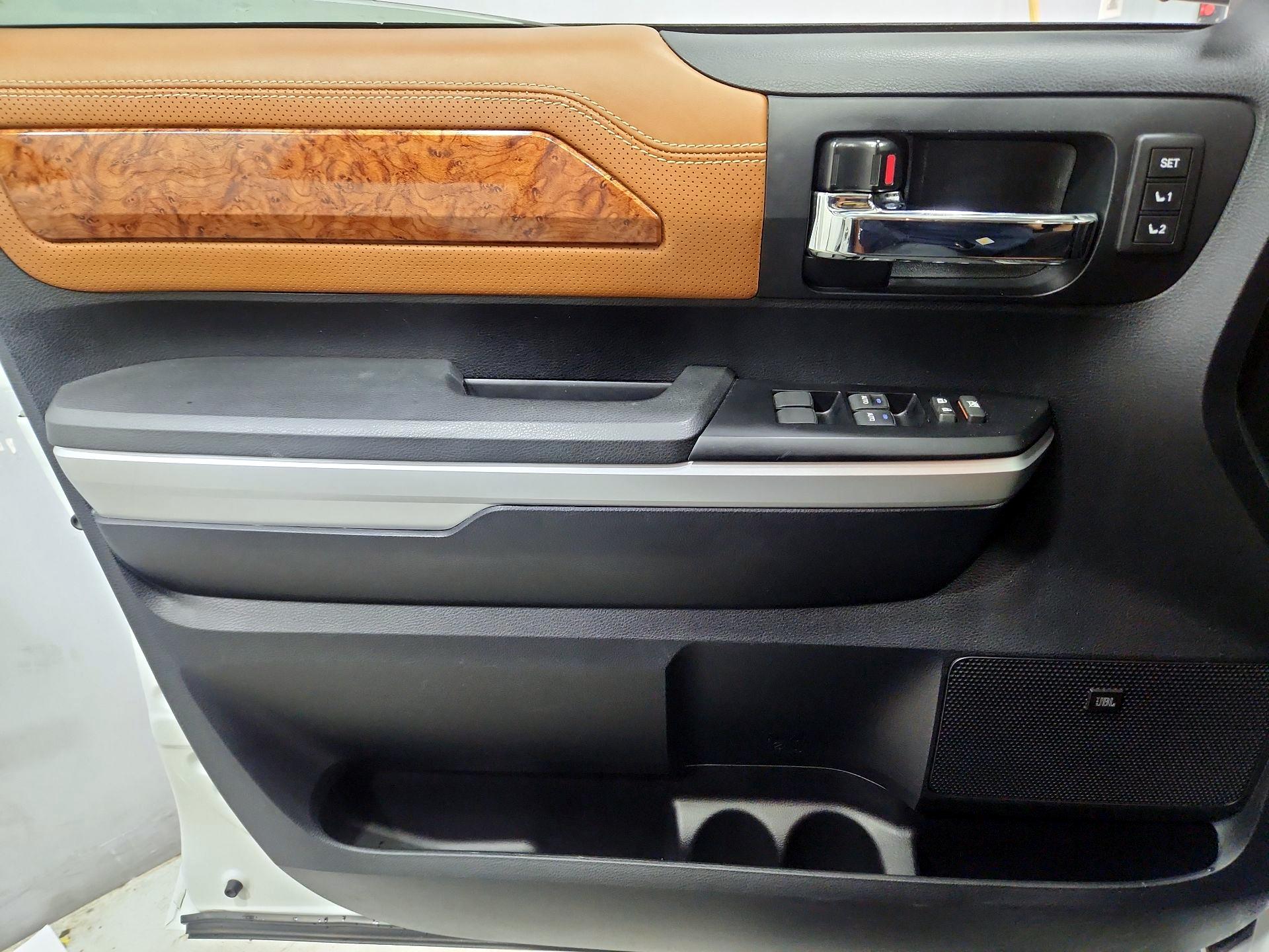 Thumbnail: 2014 Toyota Tundra - 12