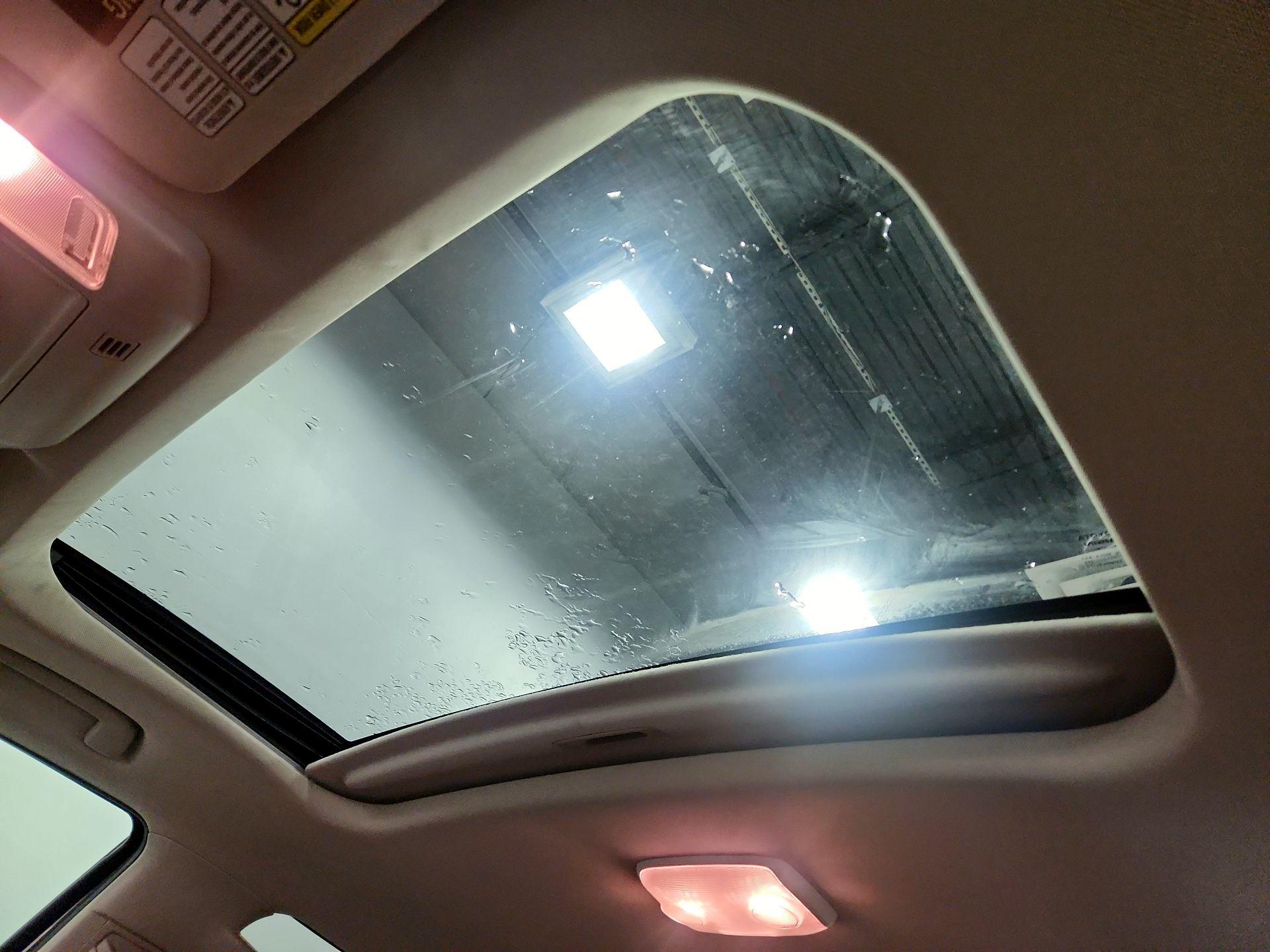 Thumbnail: 2014 Toyota Tundra - 18