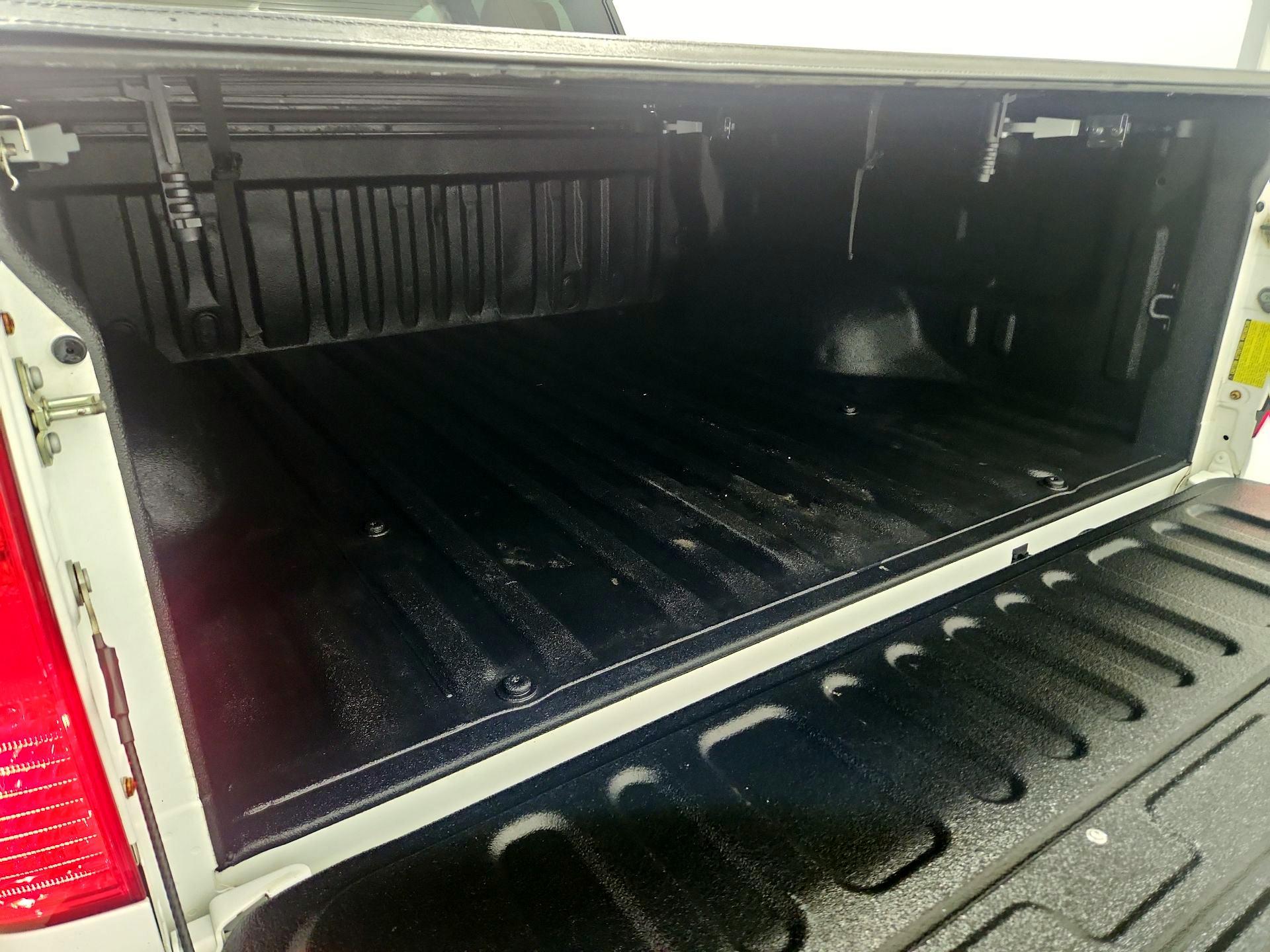 Thumbnail: 2014 Toyota Tundra - 20