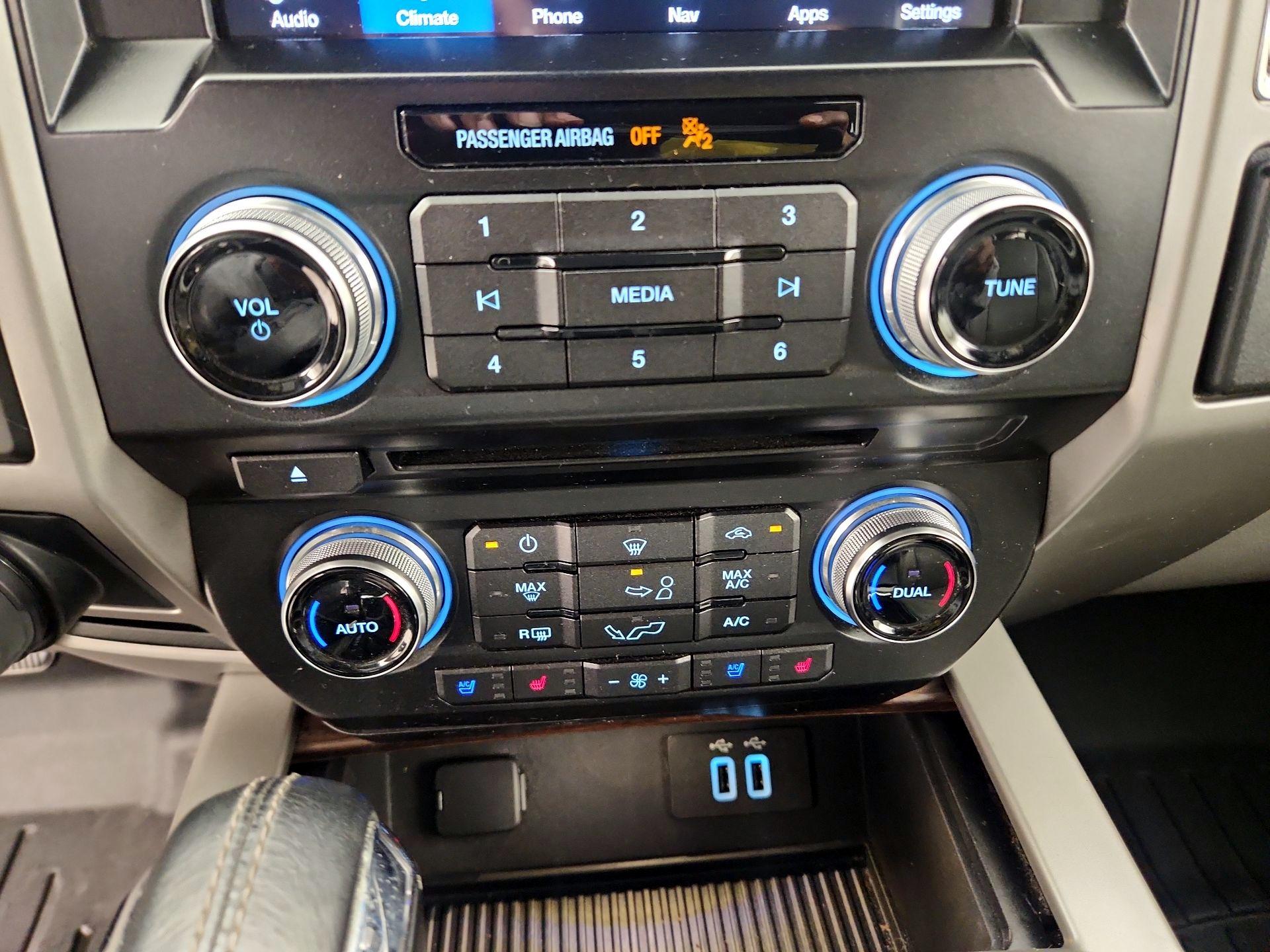 Thumbnail: 2016 Ford F-150 - 16