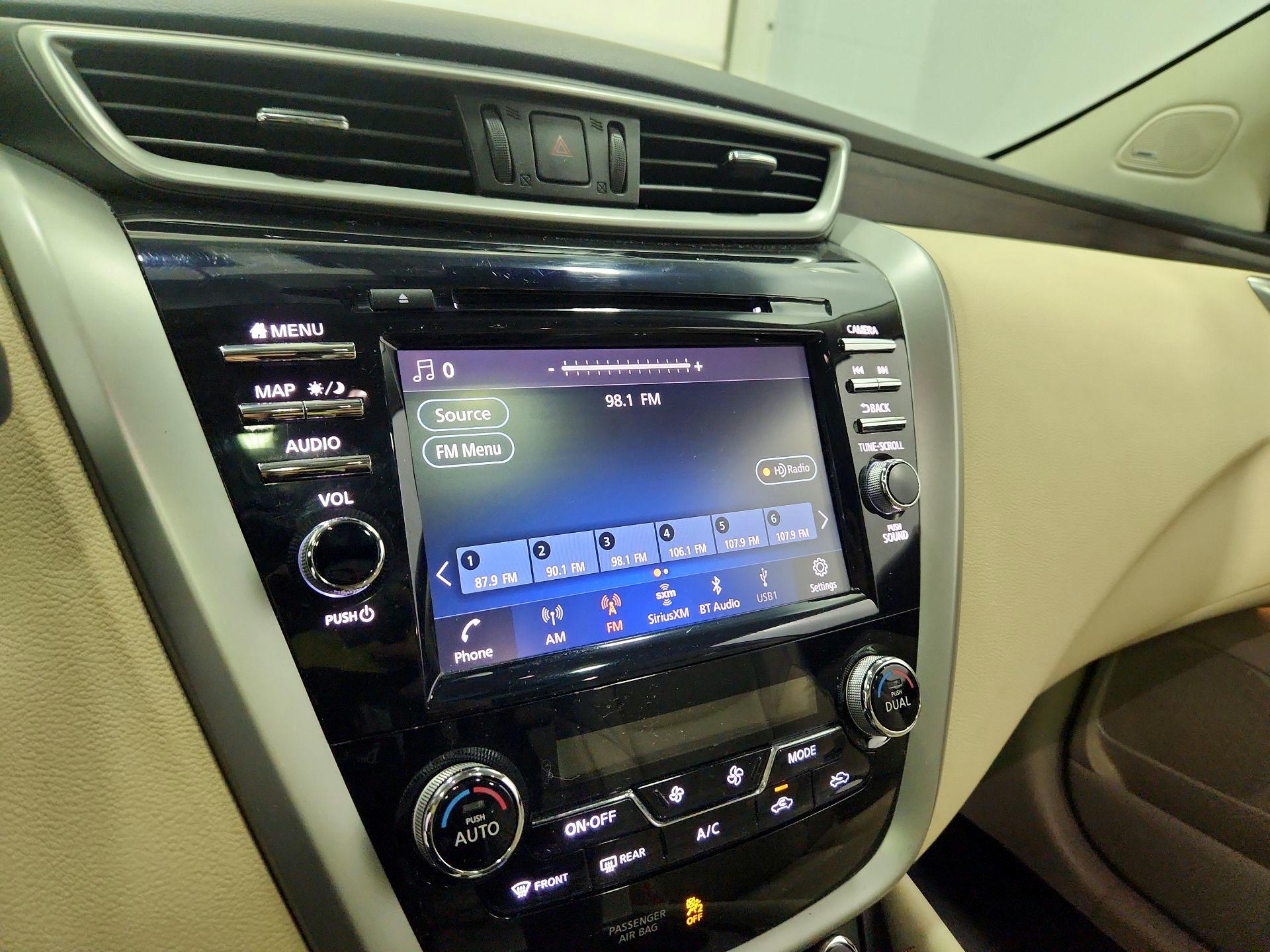 Thumbnail: 2019 Nissan Murano - 16