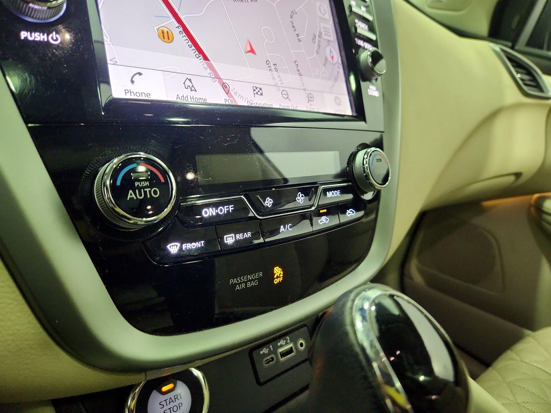 Thumbnail: 2019 Nissan Murano - 17