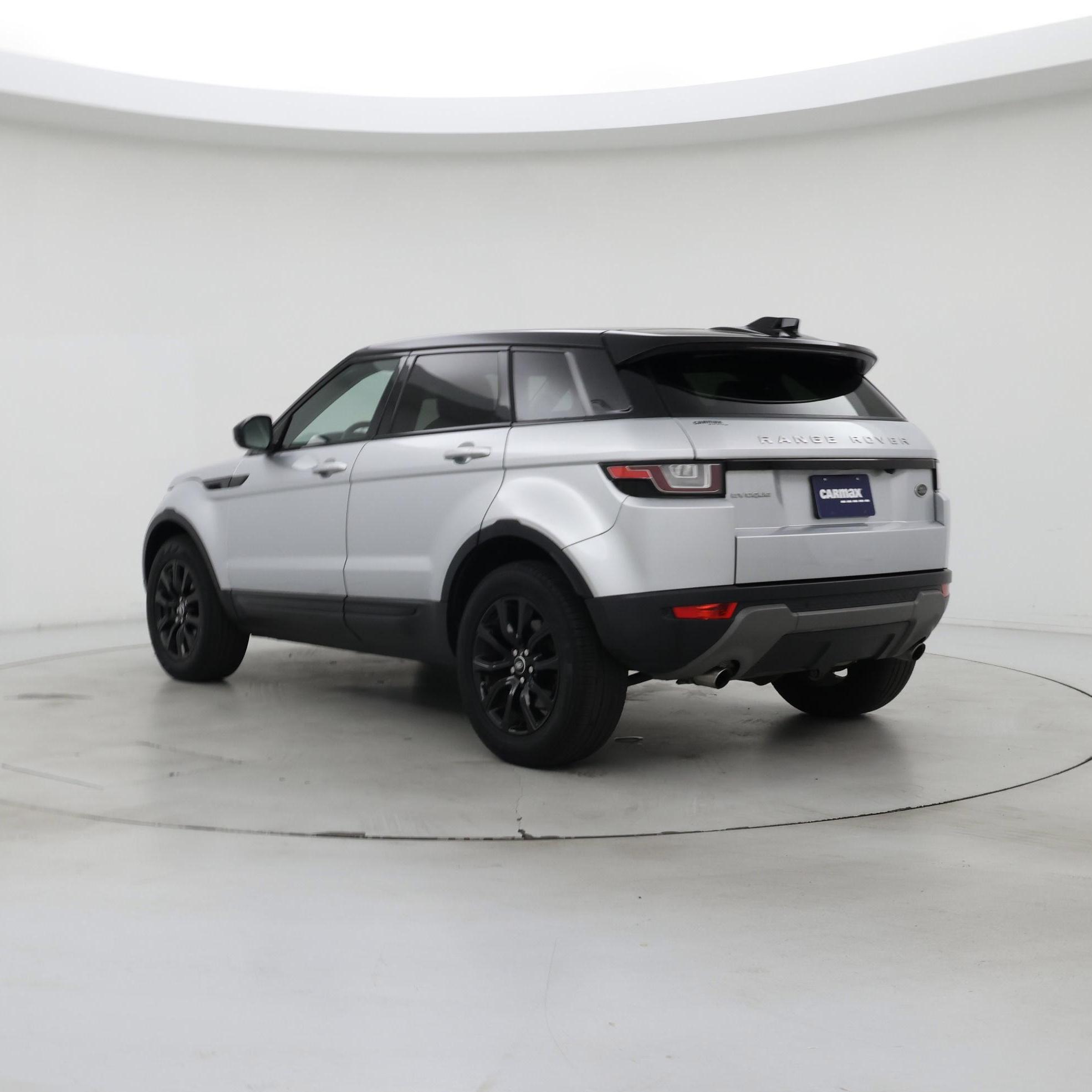 Thumbnail: 2019 Land Rover Range Rover Evoque - 2