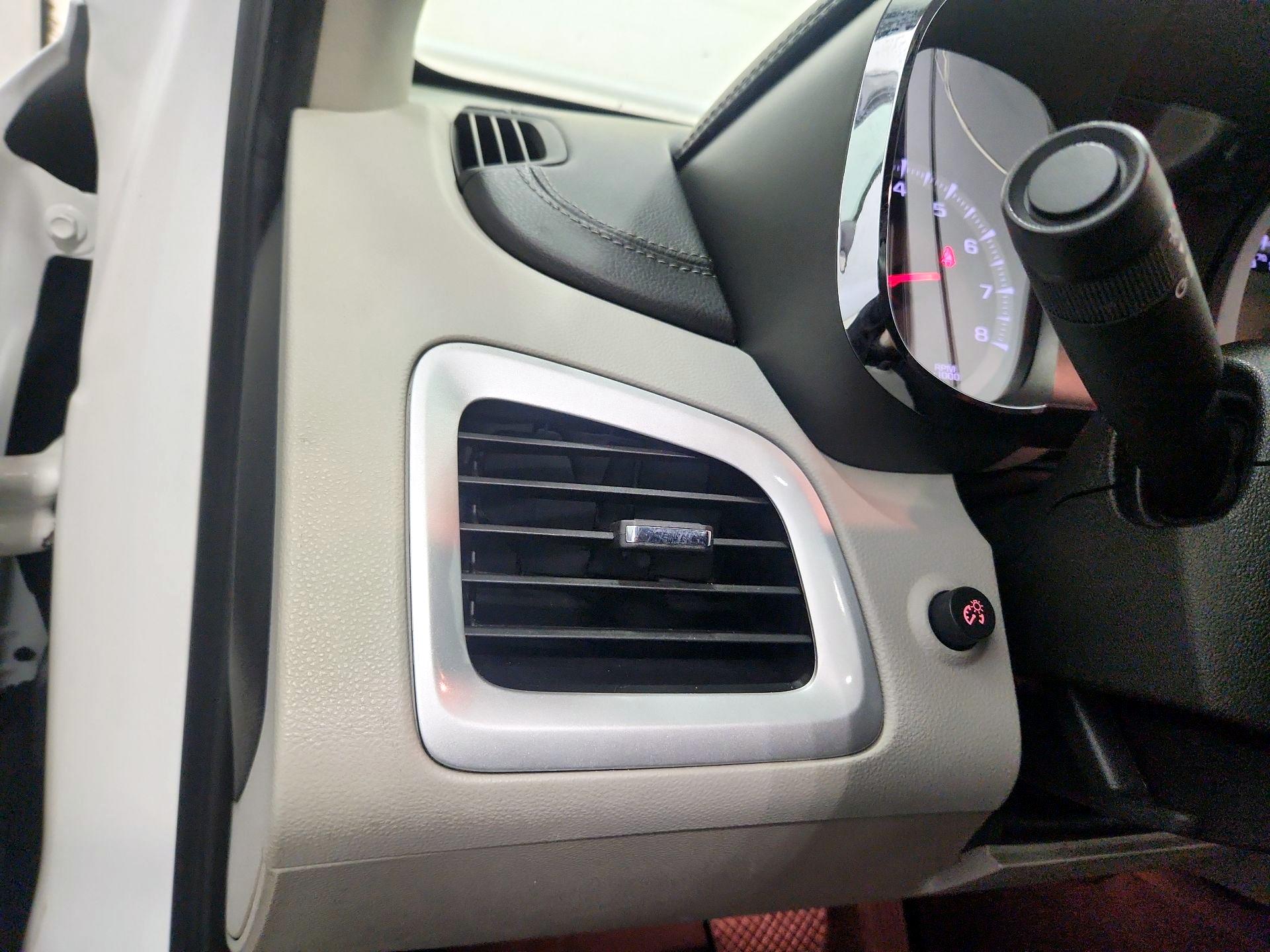 Thumbnail: 2017 GMC Terrain - 13