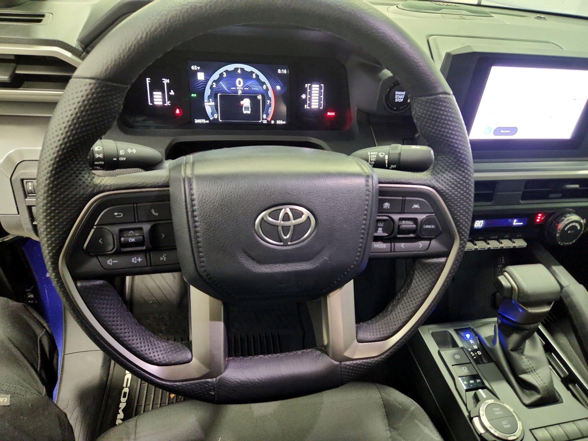 Thumbnail: 2024 Toyota Tacoma - 10