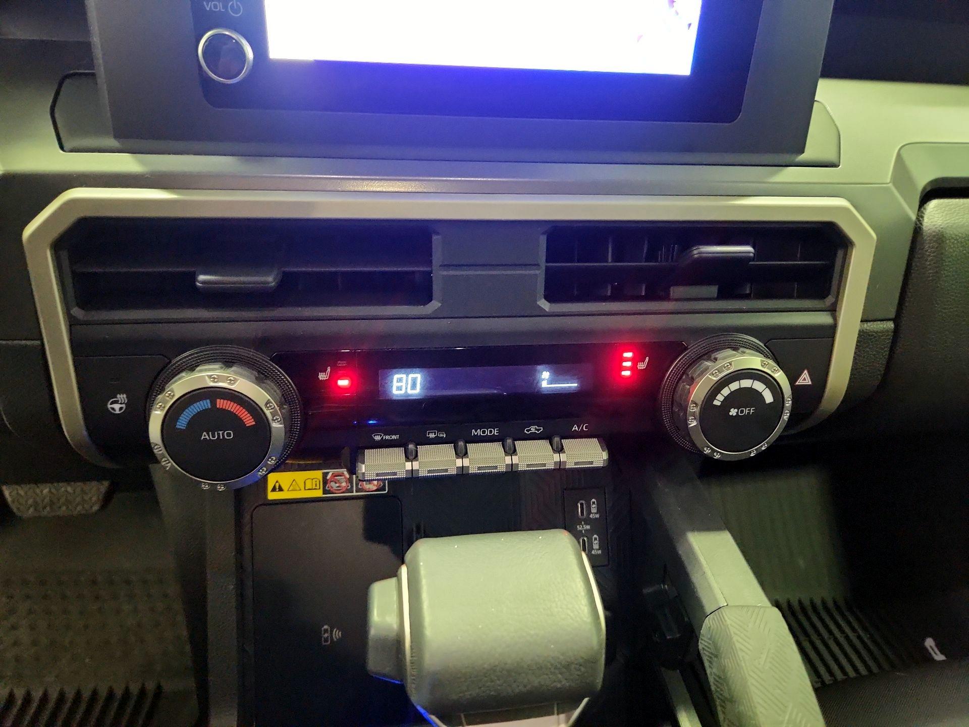 Thumbnail: 2024 Toyota Tacoma - 16